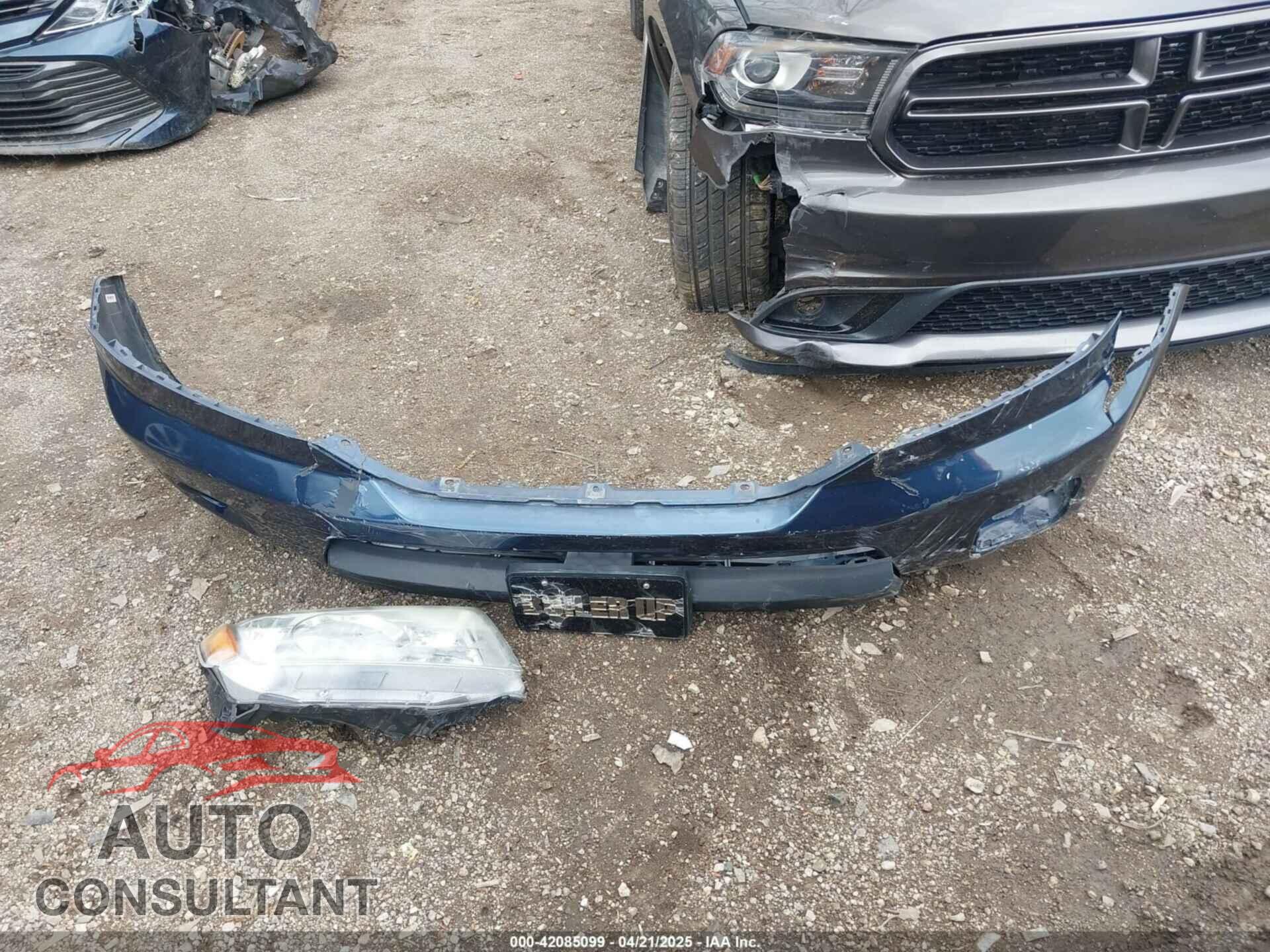 HONDA PILOT 2011 - 5FNYF4H65BB077453