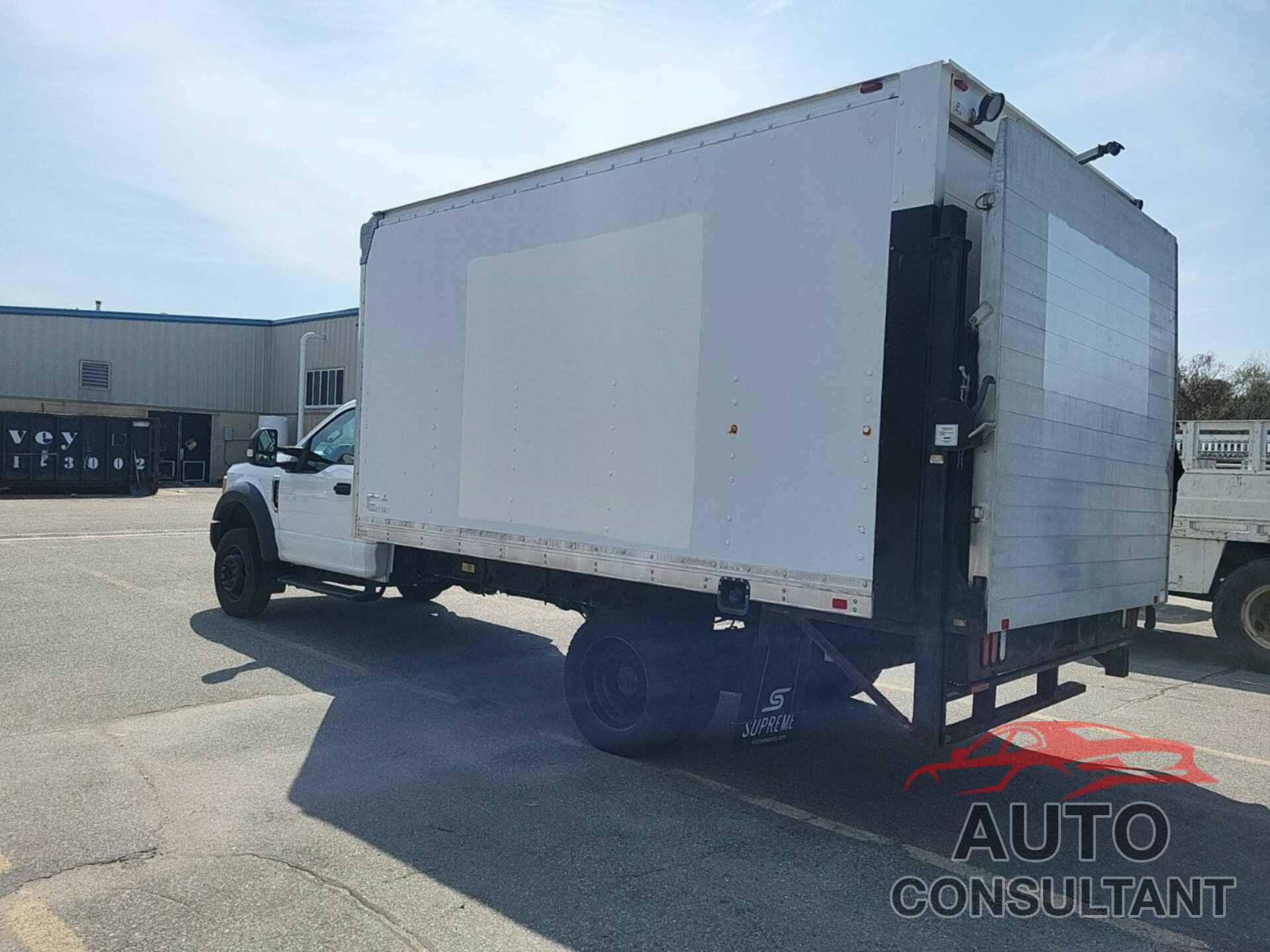 FORD F-450 CHASSIS 2017 - 1FDUF4GY0HEB80755