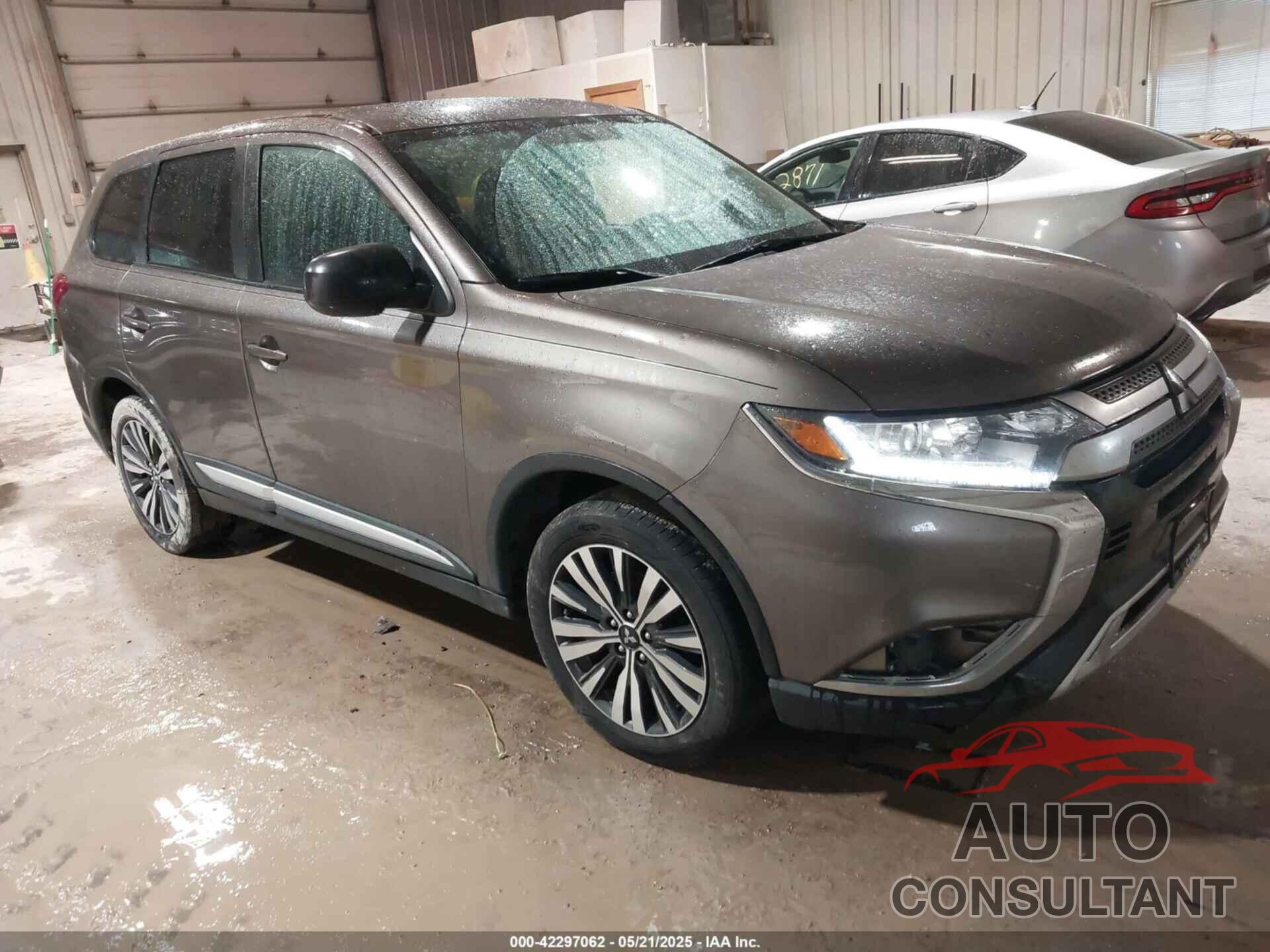 MITSUBISHI OUTLANDER 2020 - JA4AD2A30LZ040098