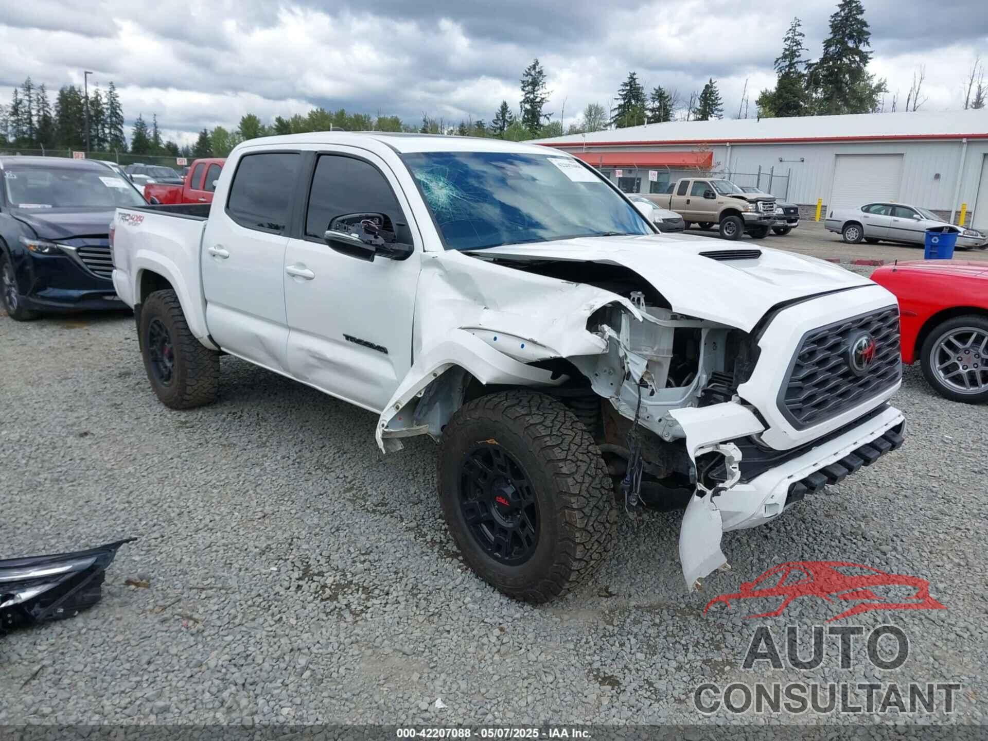 TOYOTA TACOMA 2020 - 5TFCZ5AN0LX217635