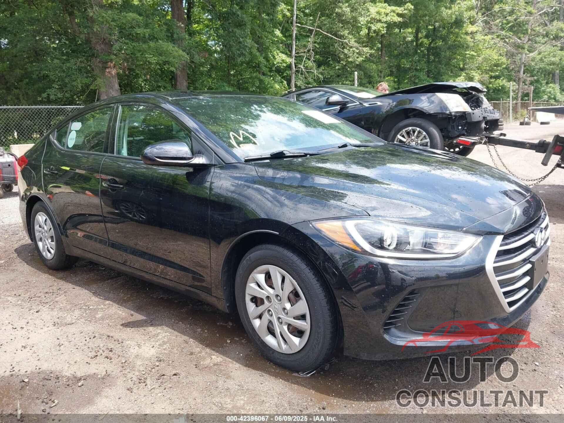 HYUNDAI ELANTRA 2018 - 5NPD74LF9JH355130