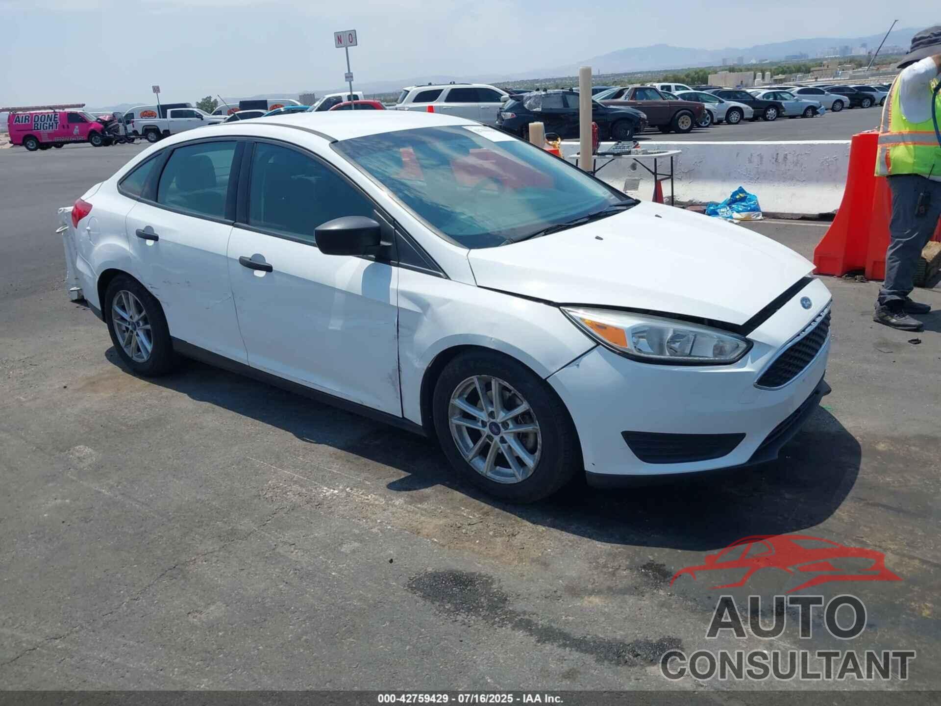 FORD FOCUS 2016 - 1FADP3E2XGL391908