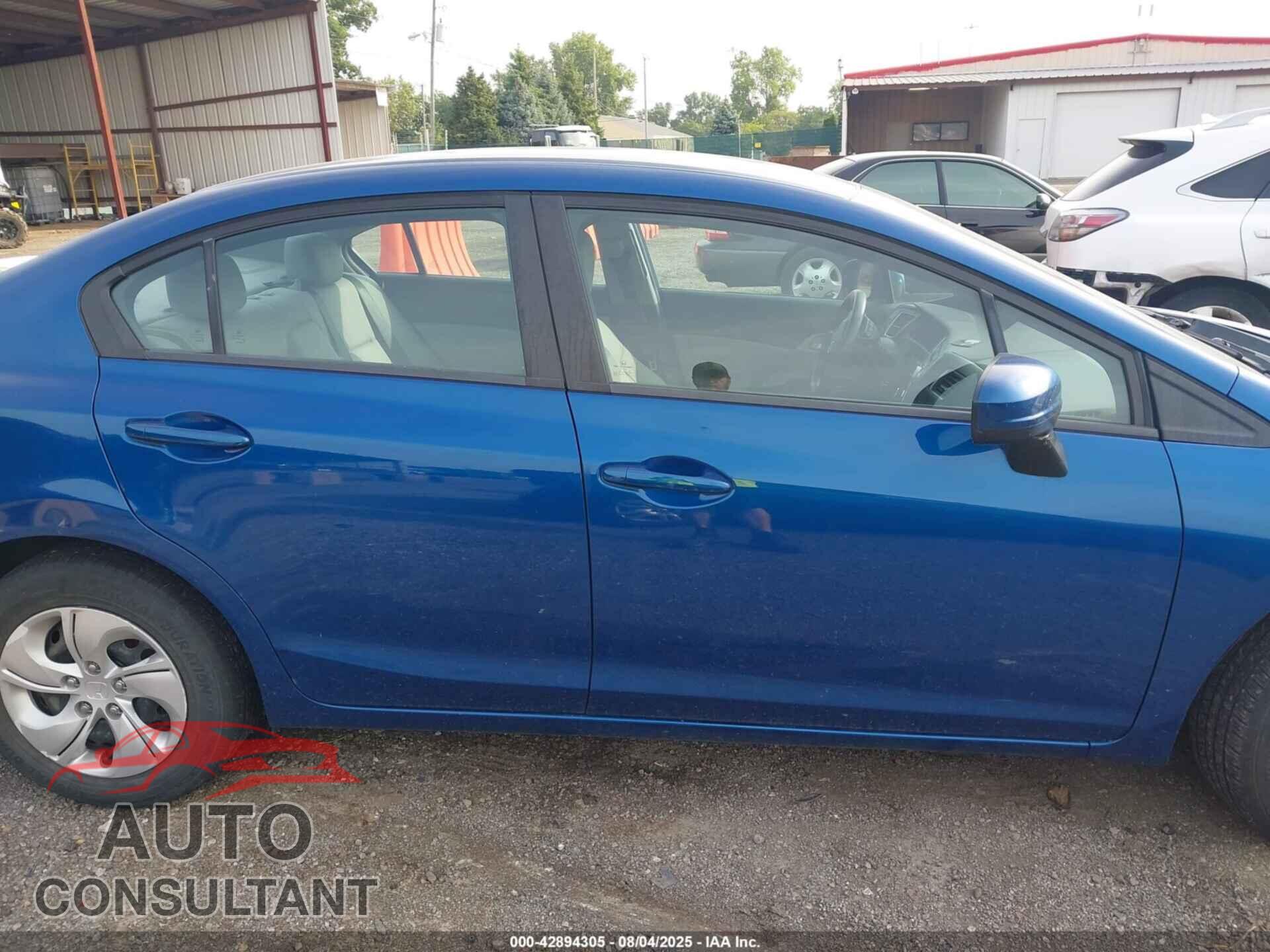 HONDA CIVIC 2015 - 19XFB2E51FE041838