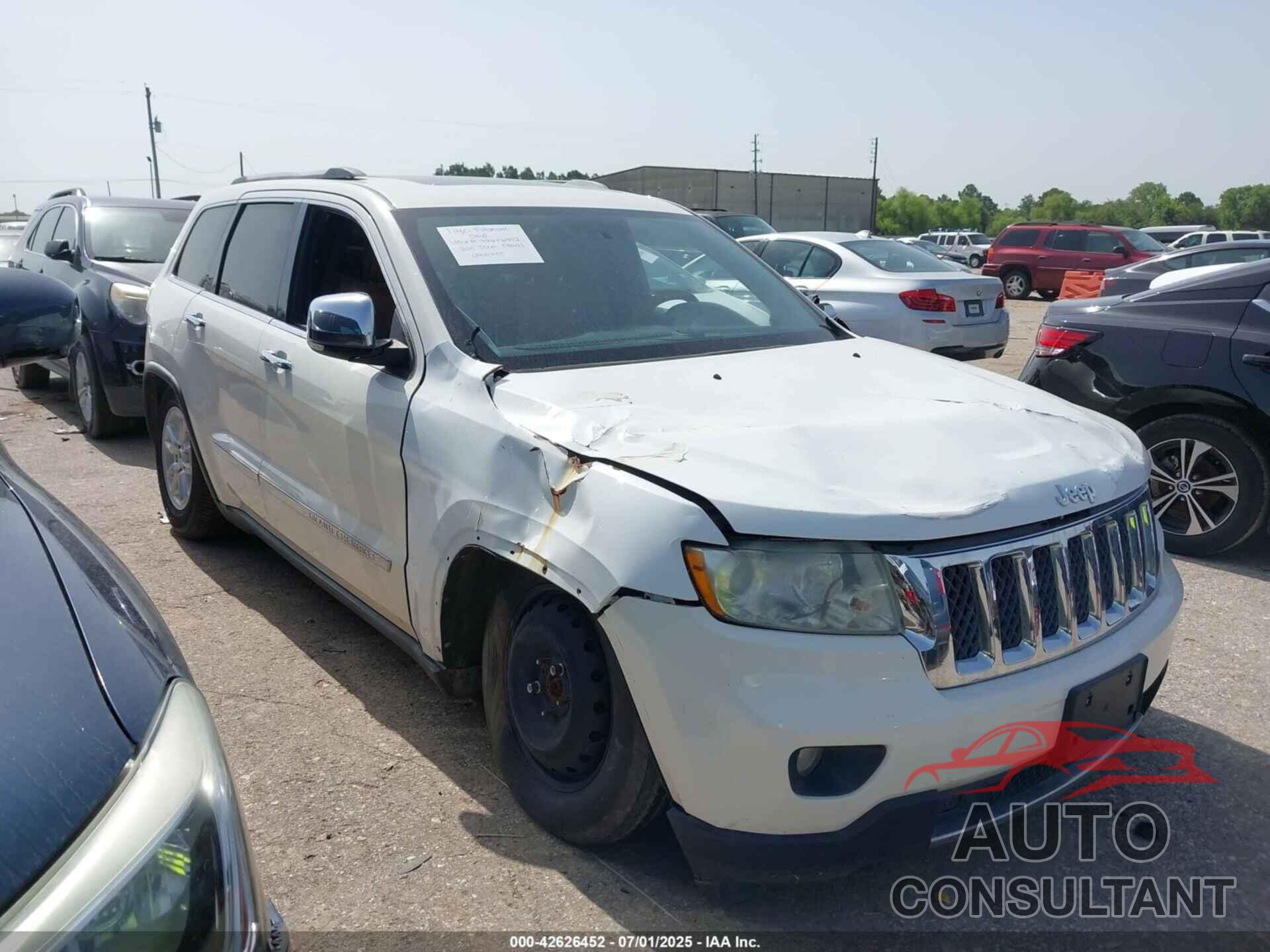 JEEP GRAND CHEROKEE 2011 - 1J4RR6GTXBC683854