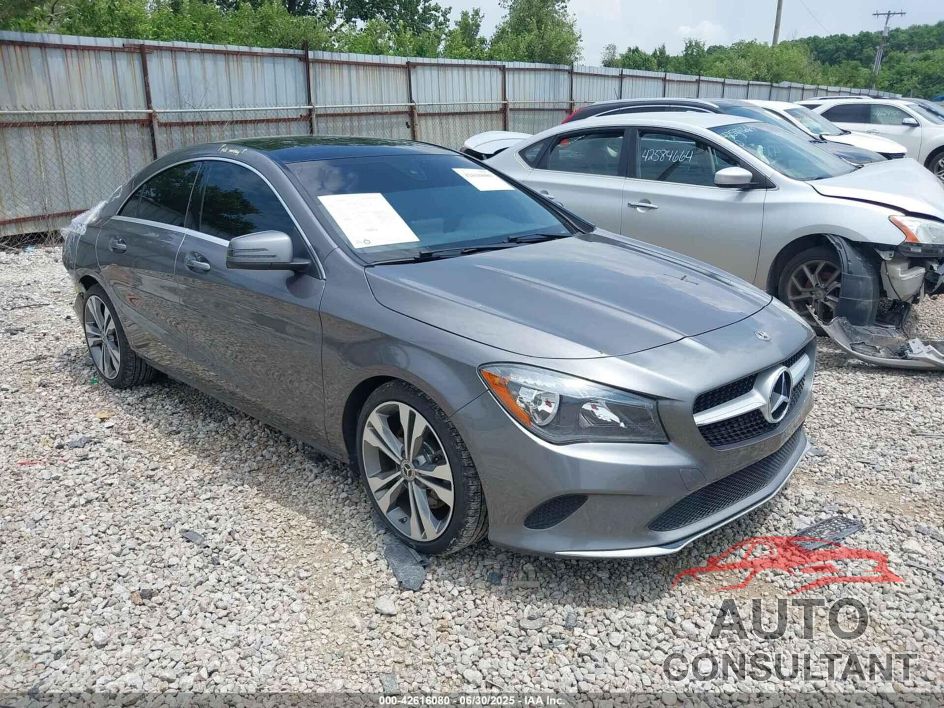 MERCEDES-BENZ CLA 250 2018 - WDDSJ4GB0JN667469