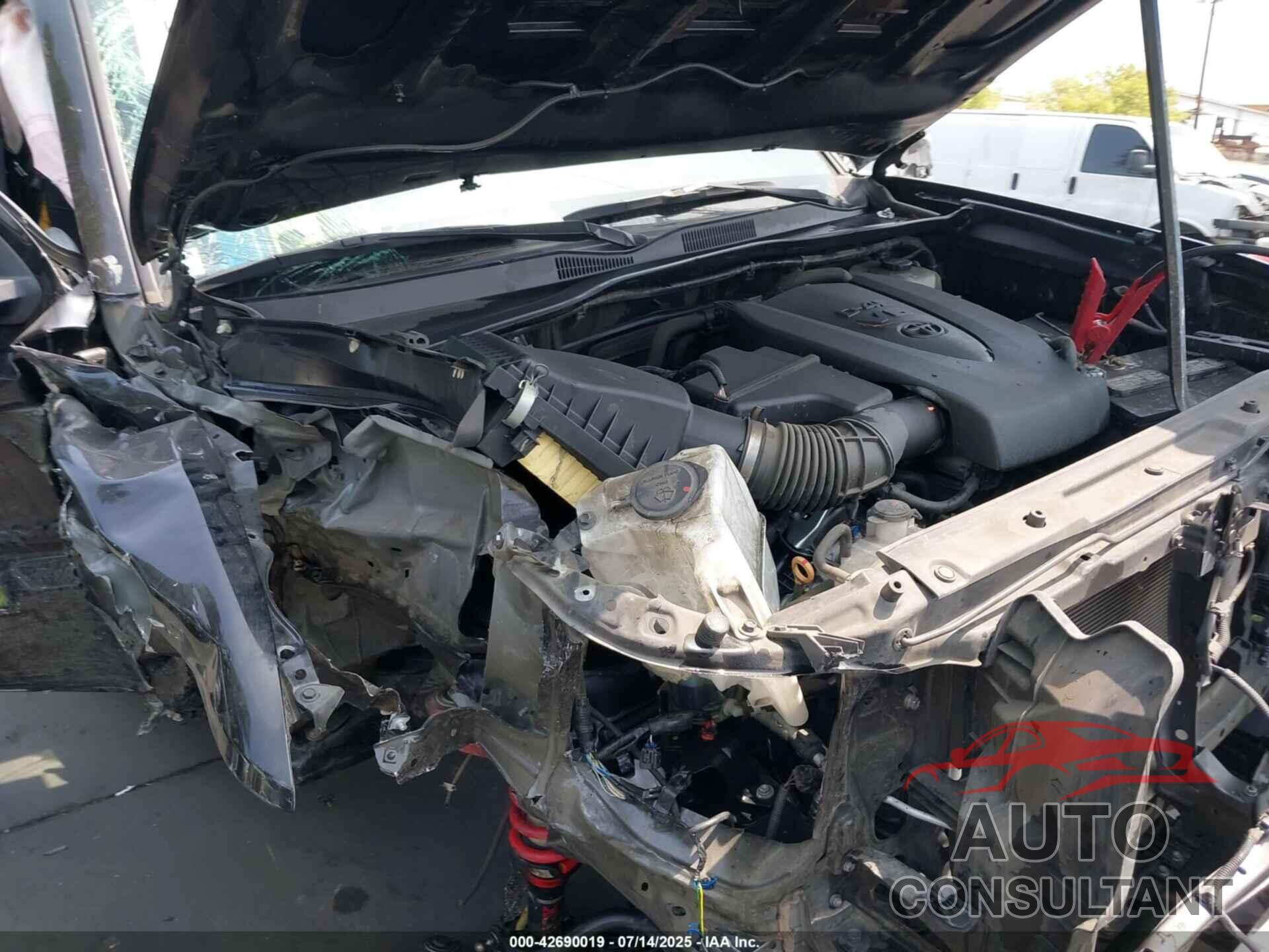 TOYOTA TACOMA 2022 - 3TYCZ5AN1NT071372