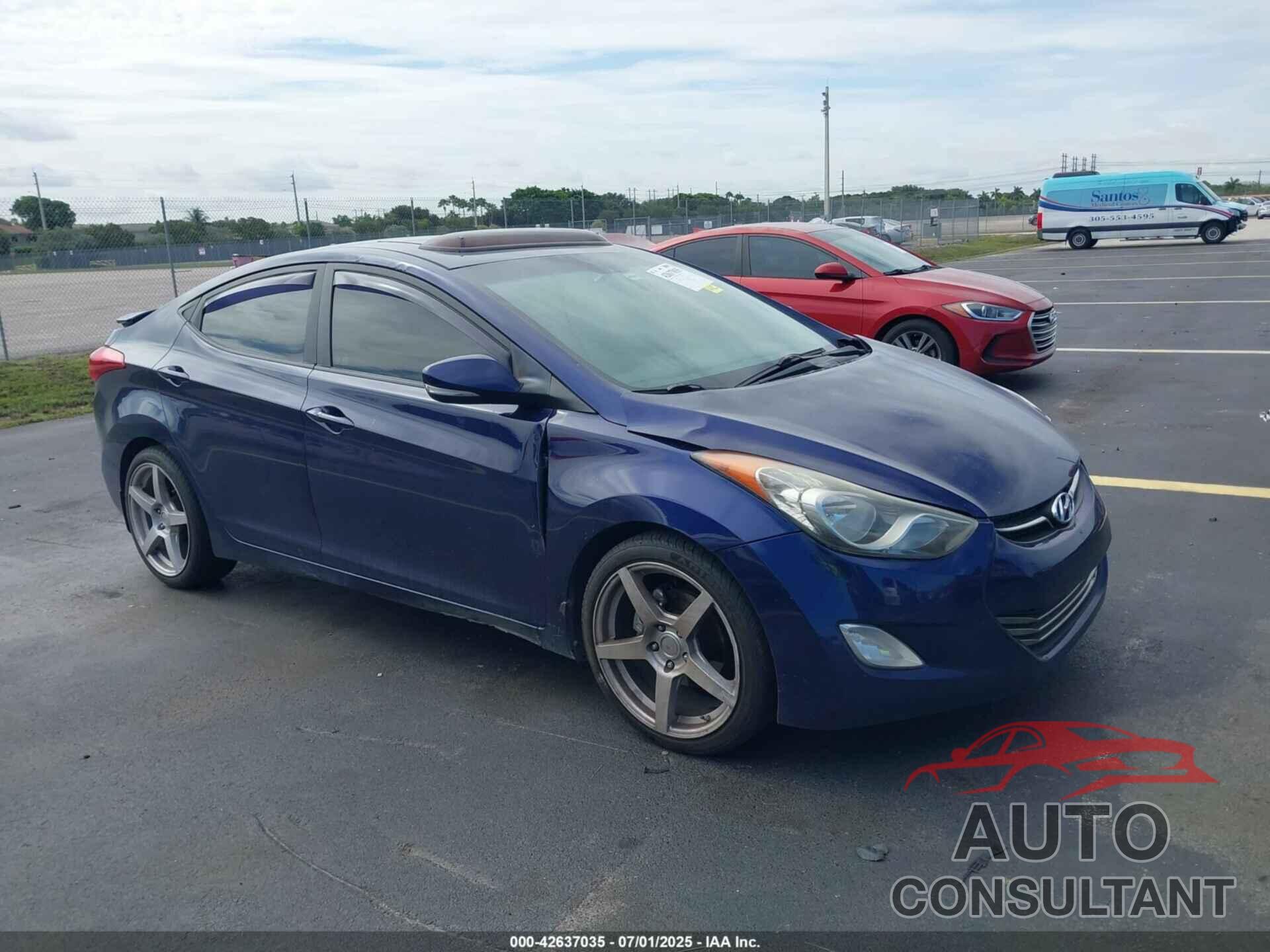 HYUNDAI ELANTRA 2011 - 5NPDH4AE2BH052490