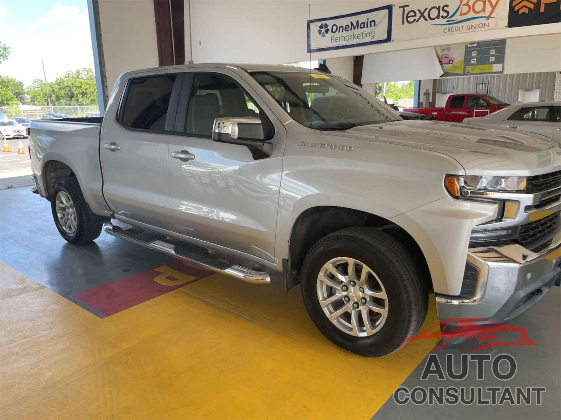 CHEVROLET SILVERADO 2019 - 1GCUYDED1KZ227502