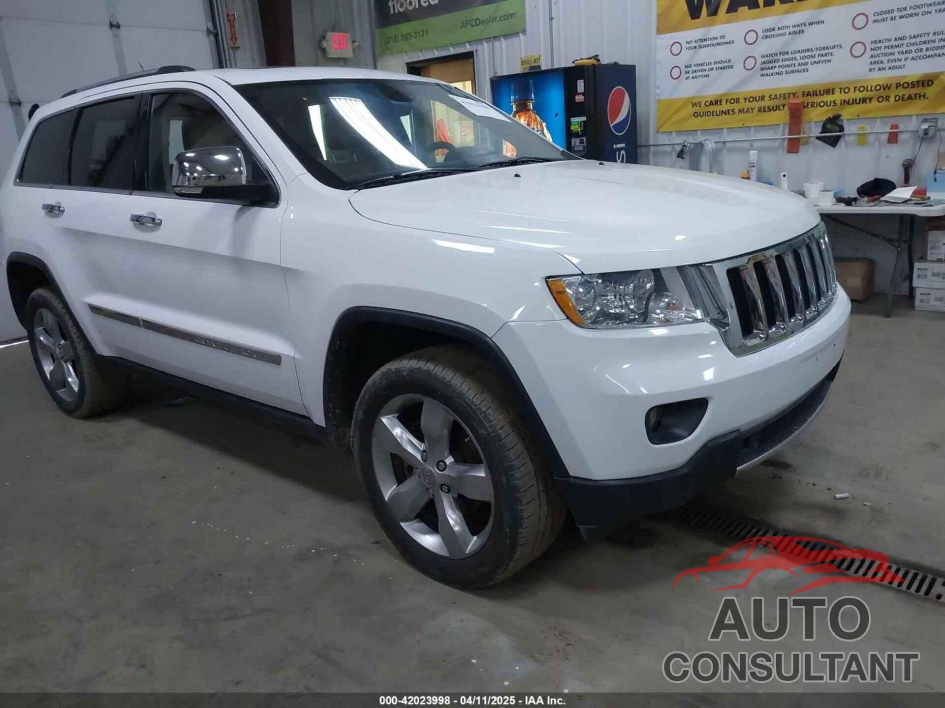 JEEP GRAND CHEROKEE 2013 - 1C4RJFBG6DC629896