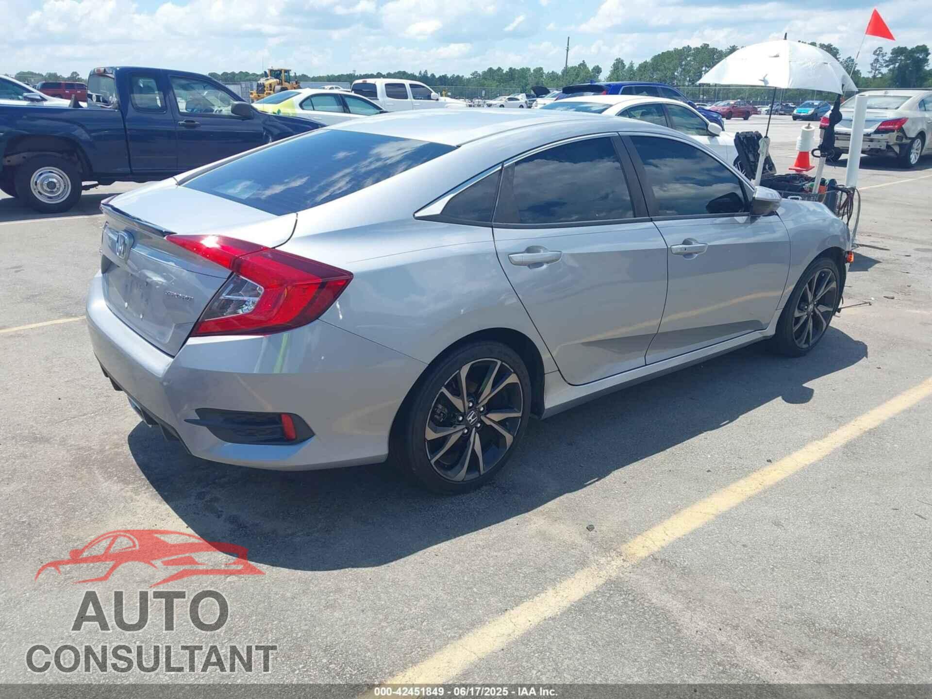 HONDA CIVIC 2019 - 2HGFC2F83KH598630