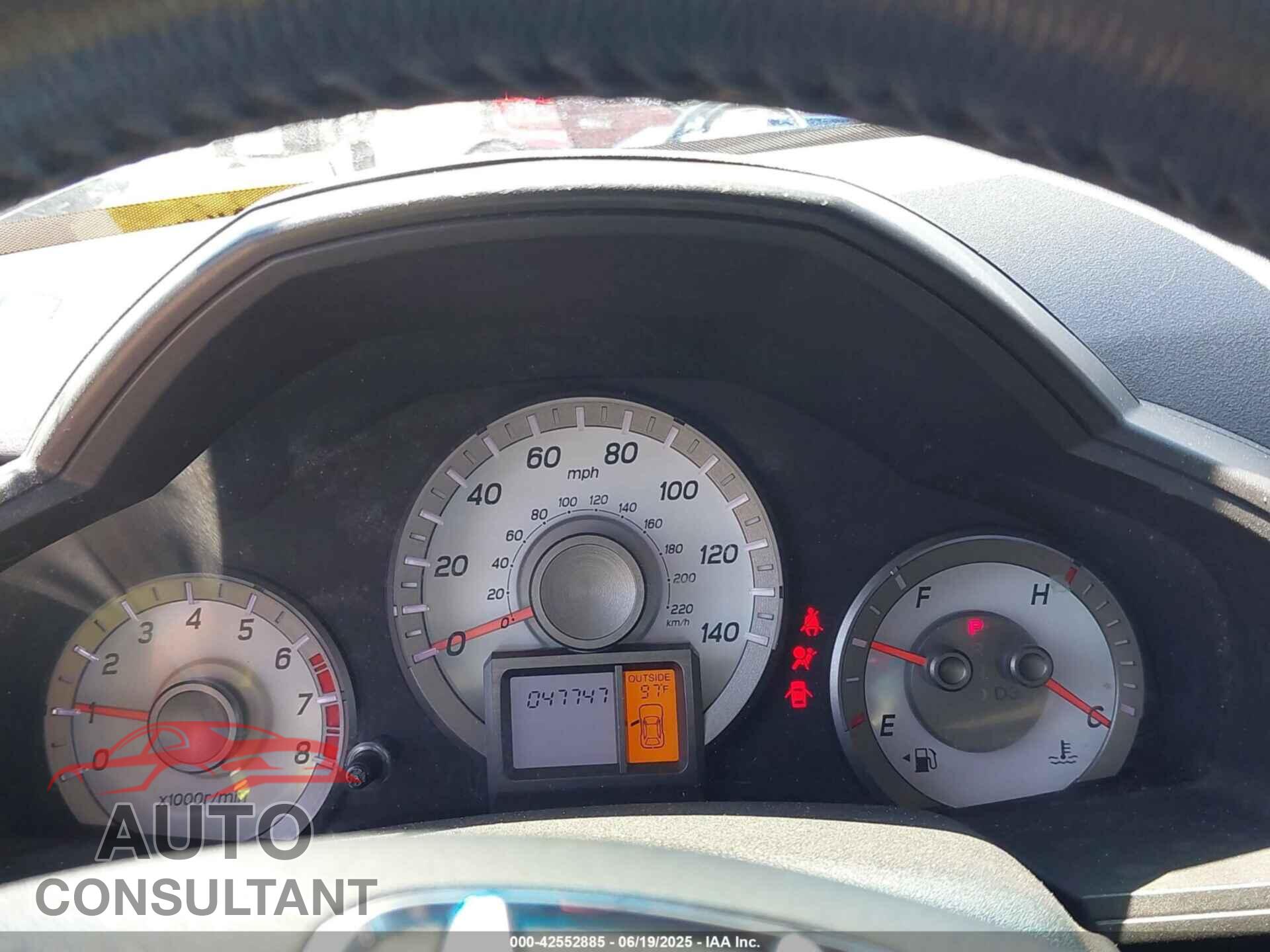 HONDA PILOT 2013 - 5FNYF4H74DB016557