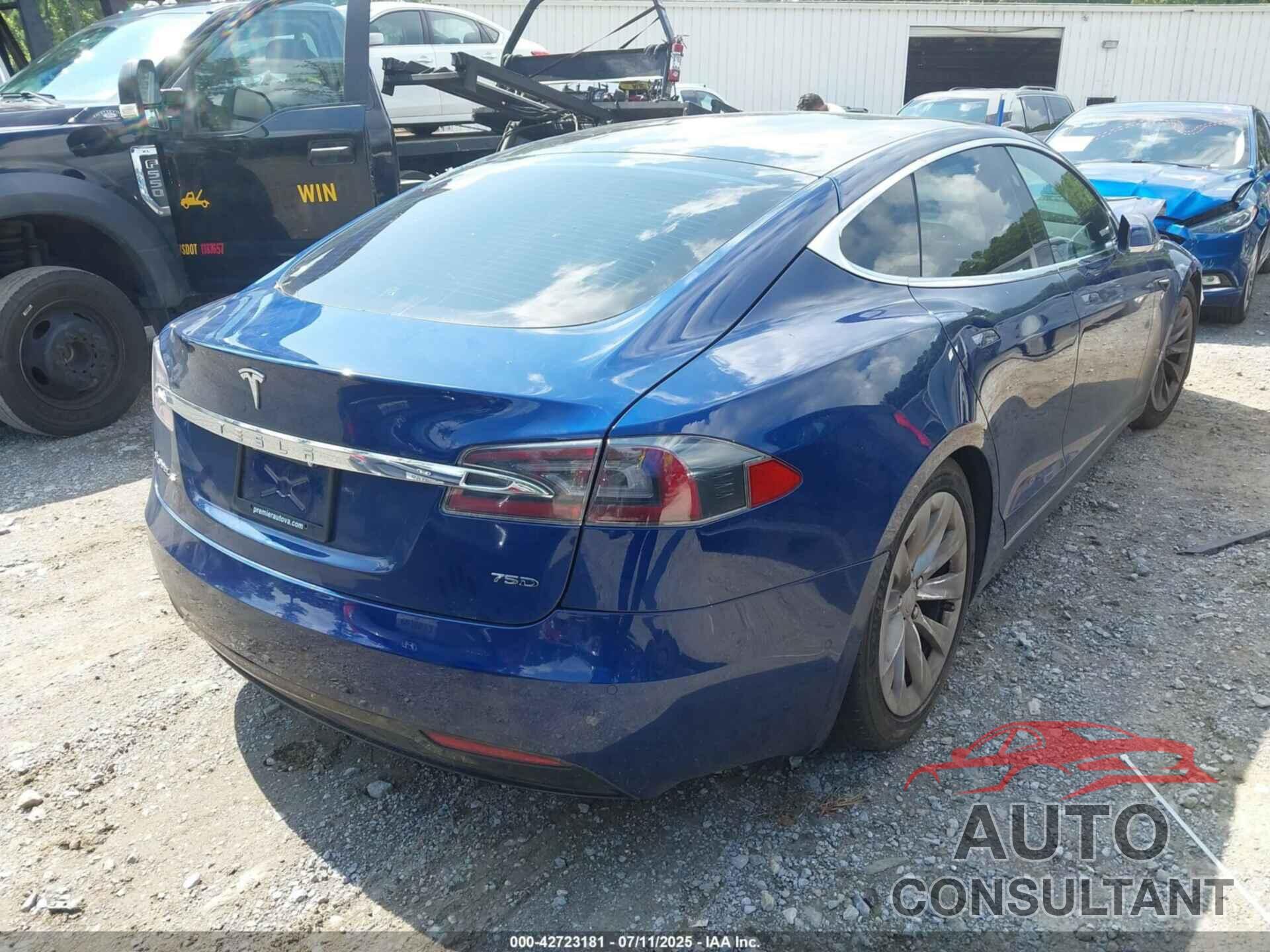 TESLA MODEL S 2018 - 5YJSA1E22JF297619