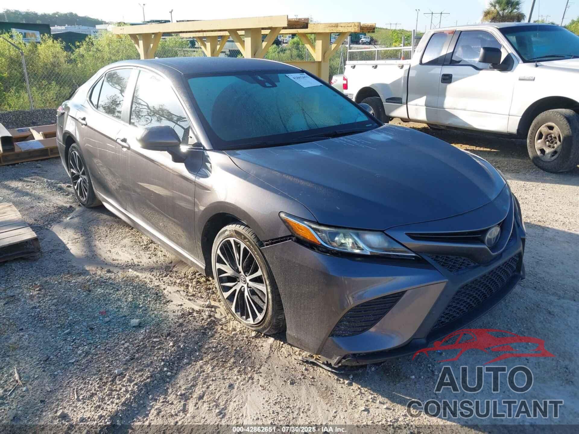 TOYOTA CAMRY 2019 - 4T1B11HK3KU299380