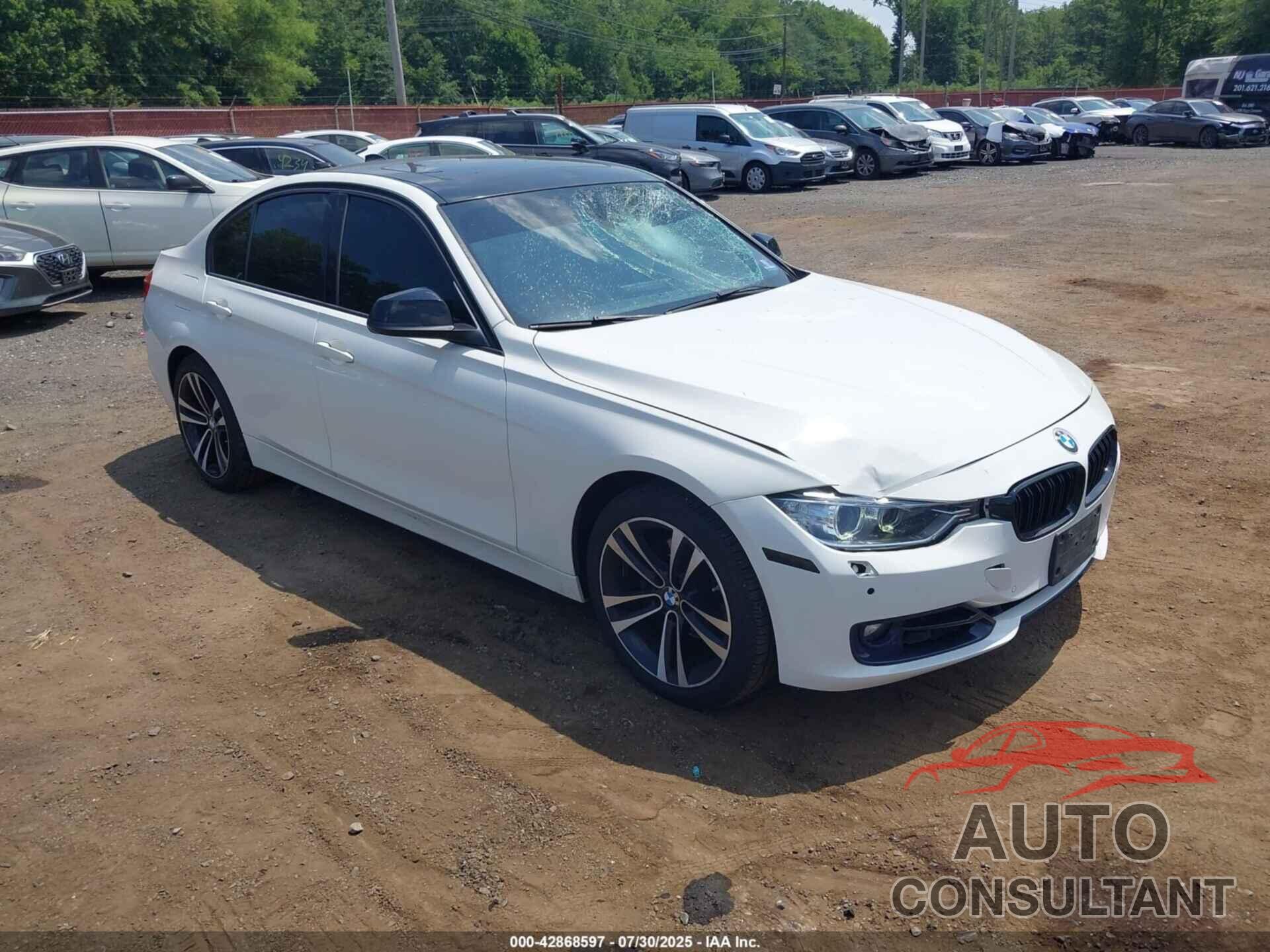 BMW 328I 2015 - WBA3B3G52FNR86893
