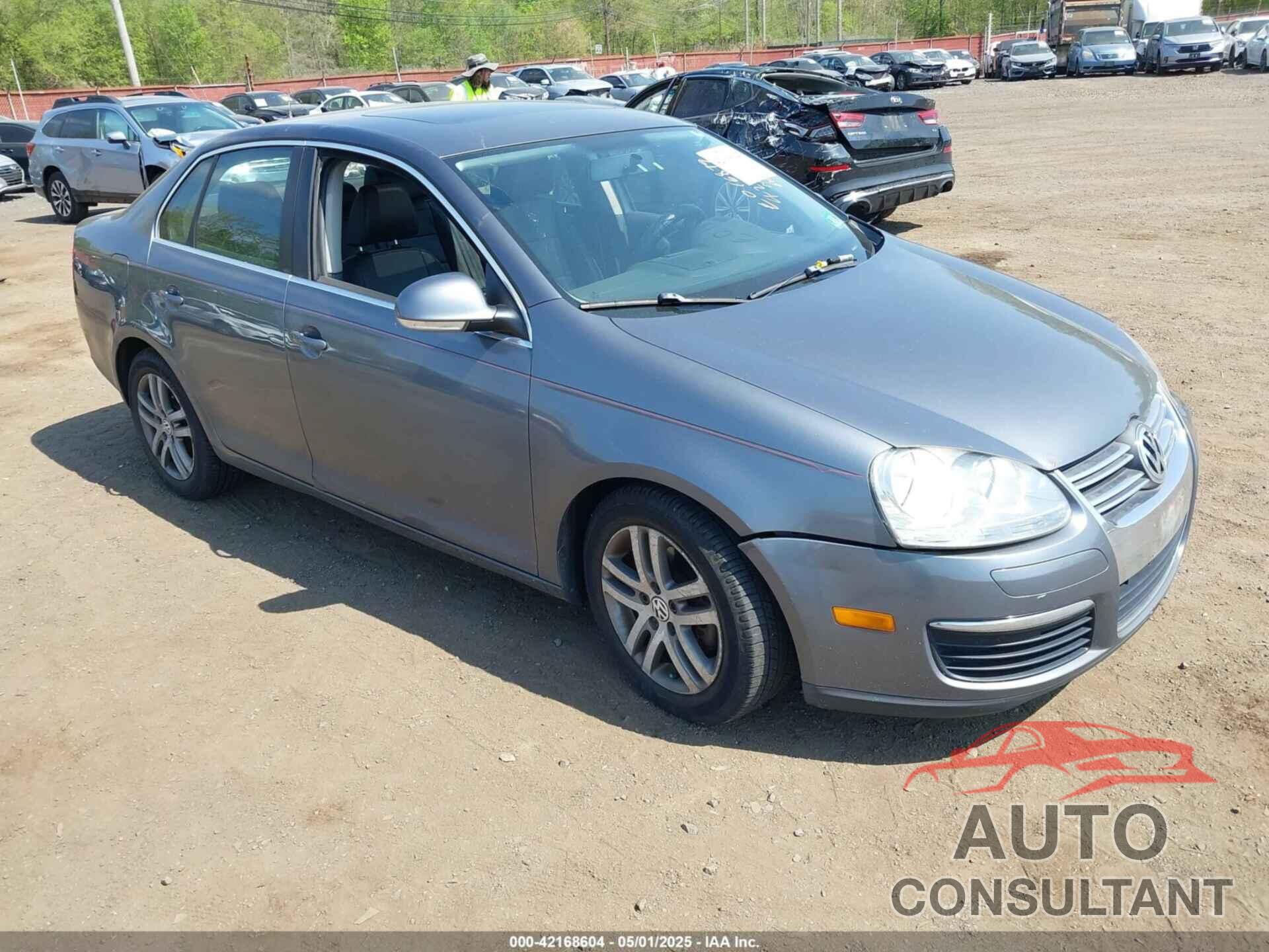 VOLKSWAGEN JETTA 2010 - 3VWRZ7AJXAM007966