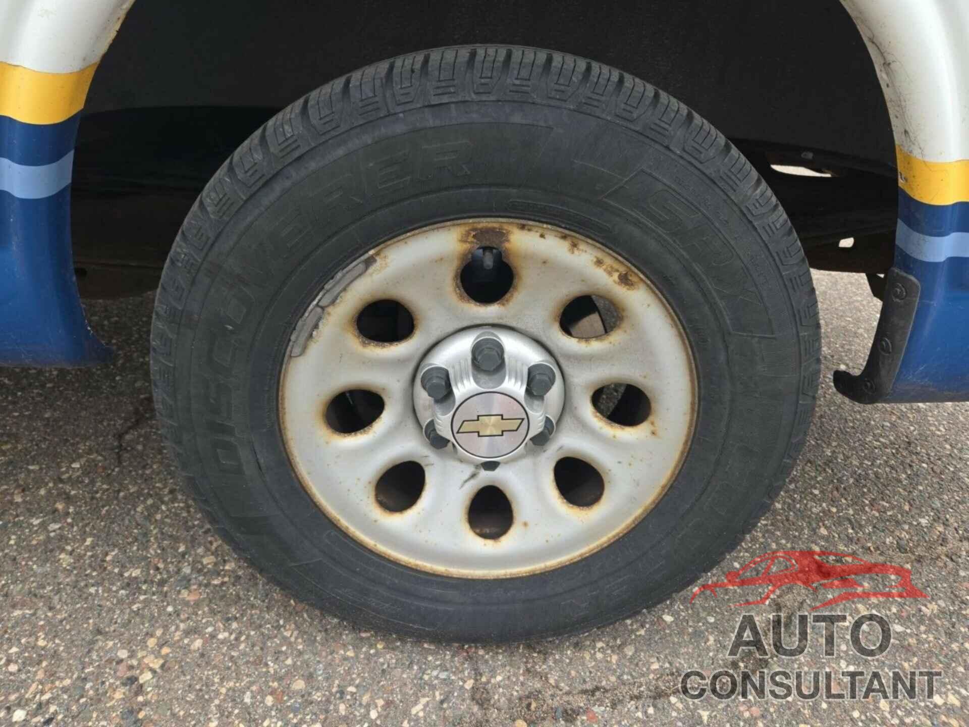 CHEVROLET EXPRESS G1500 2013 - 1GCSGAFXXD1179212