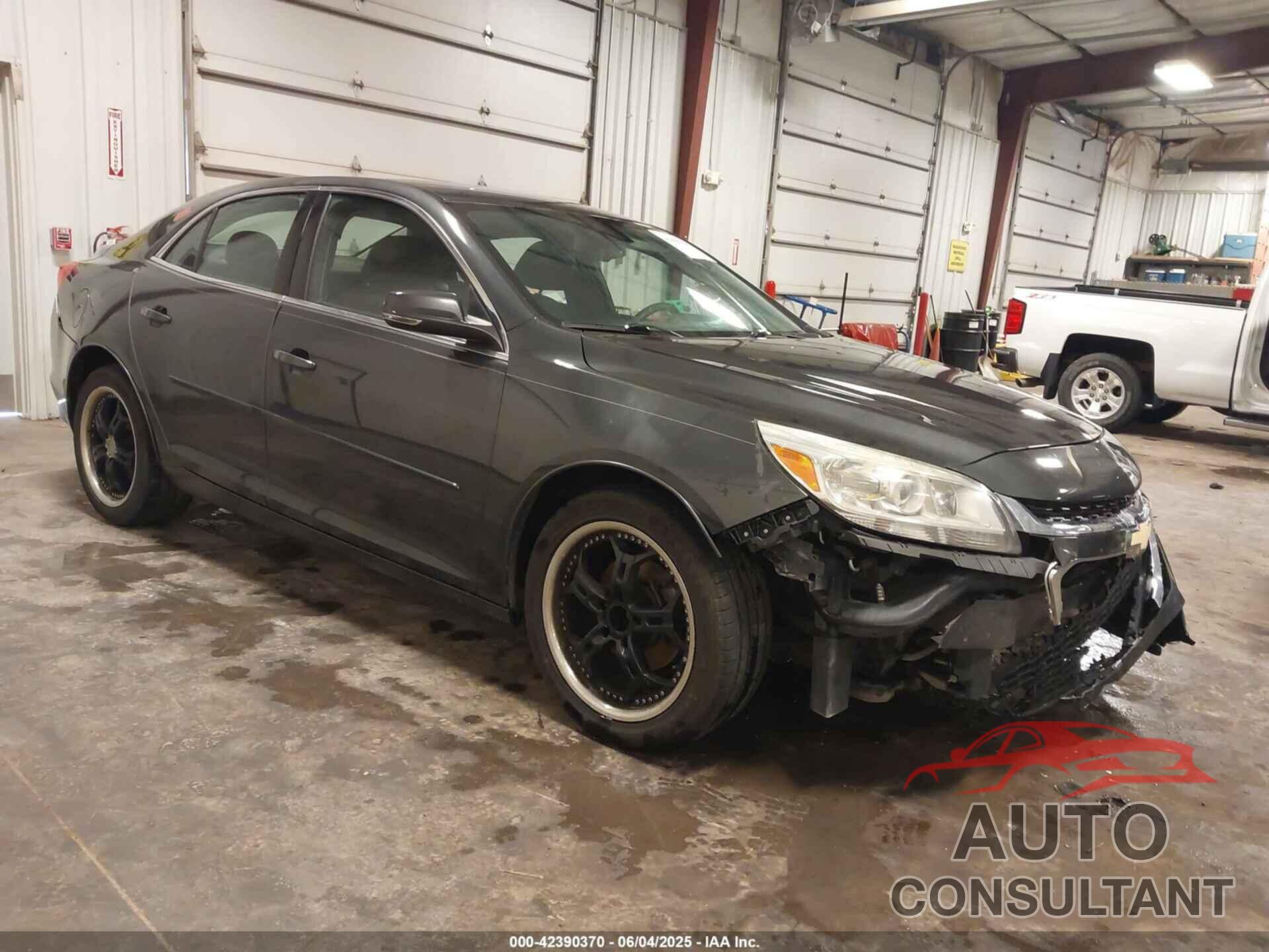 CHEVROLET MALIBU 2015 - 1G11C5SL3FF310173