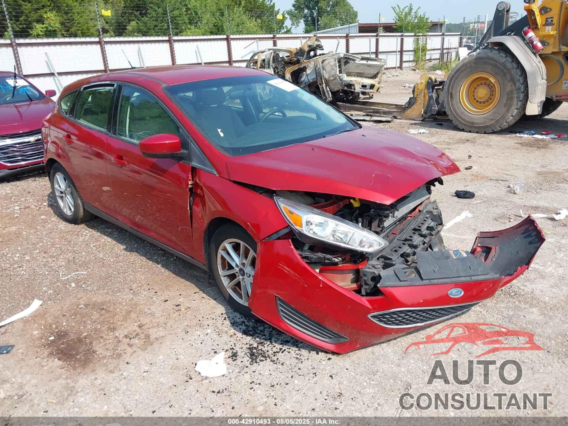 FORD FOCUS 2018 - 1FADP3K26JL252998
