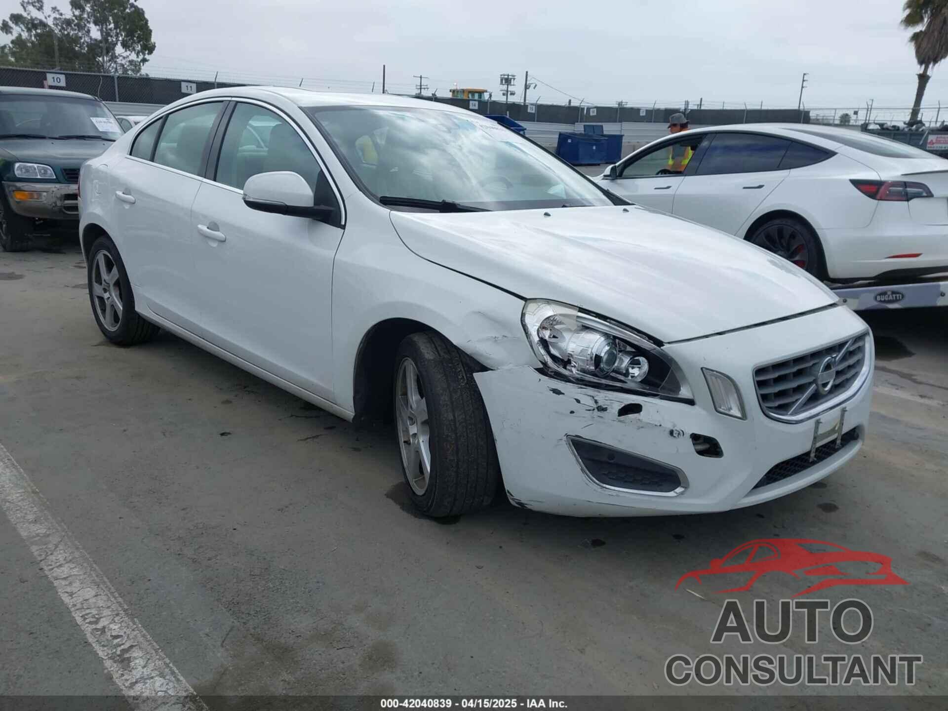 VOLVO S60 2013 - YV1612FSXD2233612