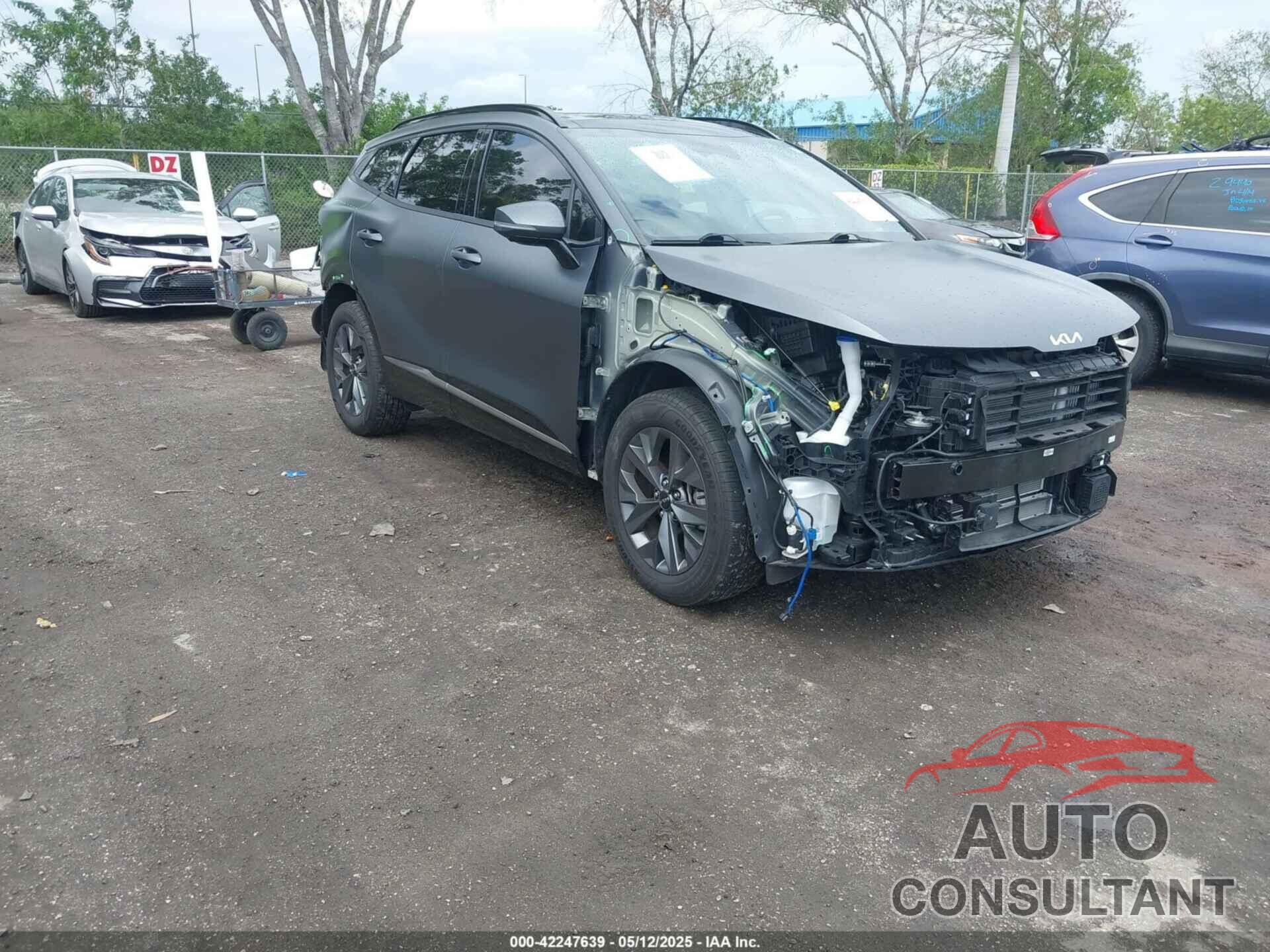 KIA SPORTAGE HYBRID 2023 - KNDPXCAG7P7071365