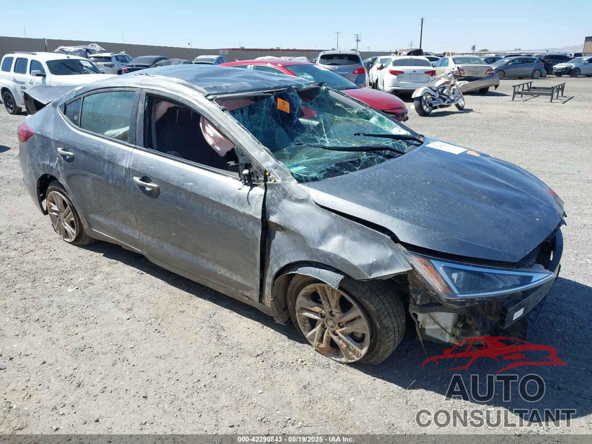 HYUNDAI ELANTRA 2019 - 5NPD84LF6KH489088