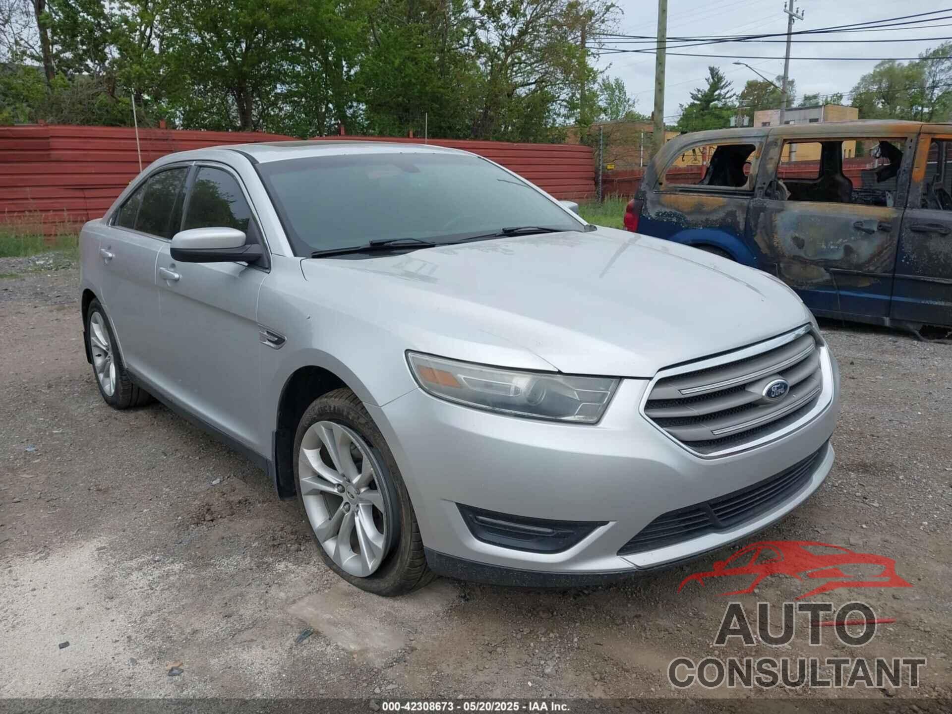 FORD TAURUS 2013 - 1FAHP2E85DG153128