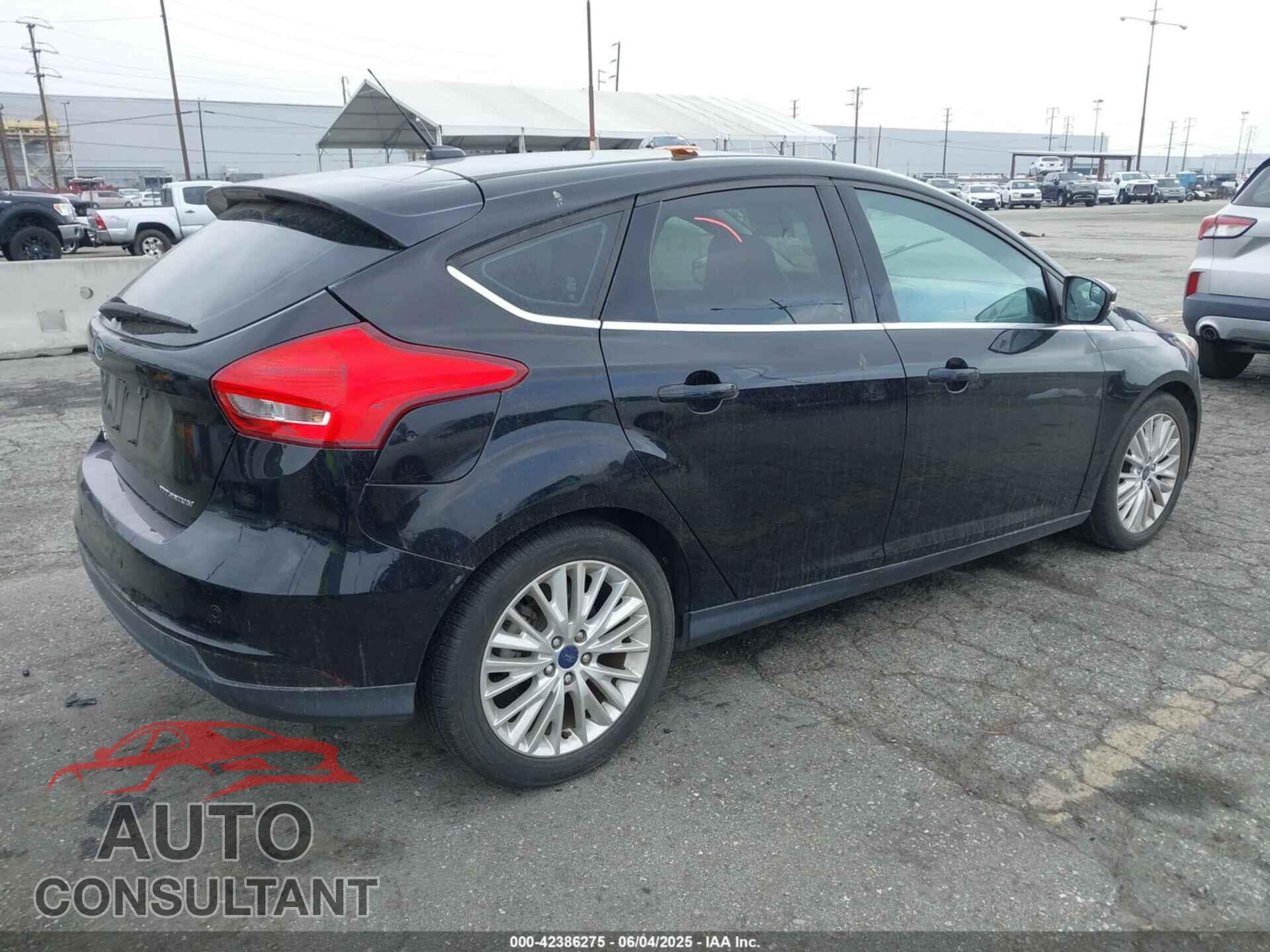 FORD FOCUS 2017 - 1FADP3N2XHL230766
