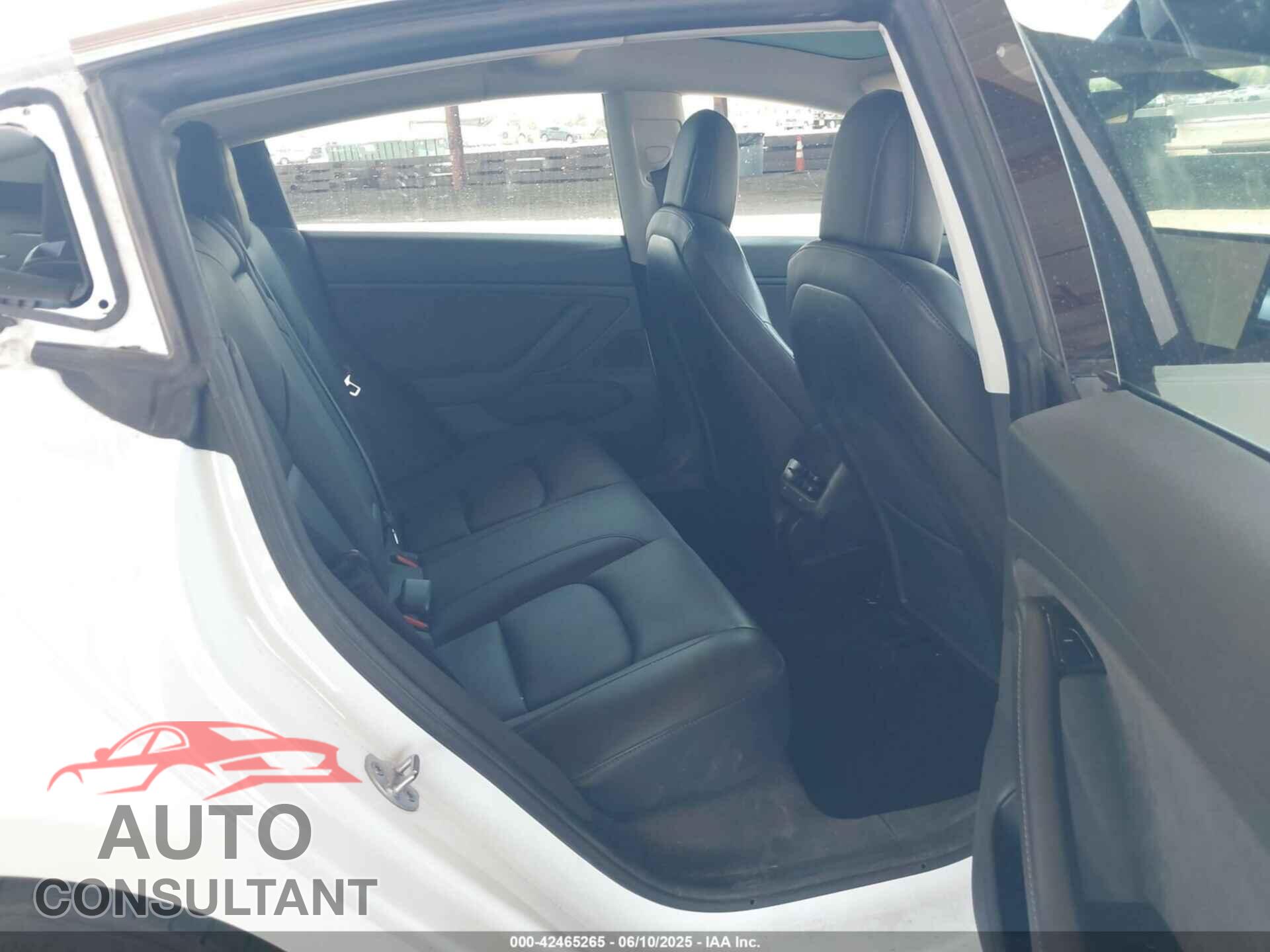 TESLA MODEL 3 2019 - 5YJ3E1EB9KF511161