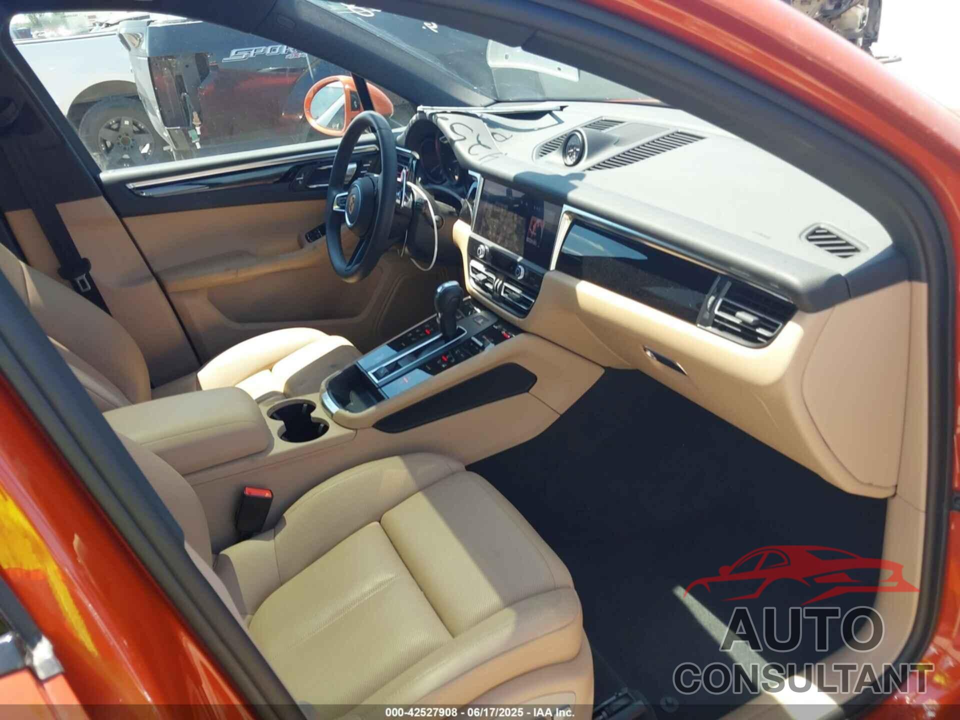 PORSCHE MACAN 2023 - WP1AA2A56PLB14311