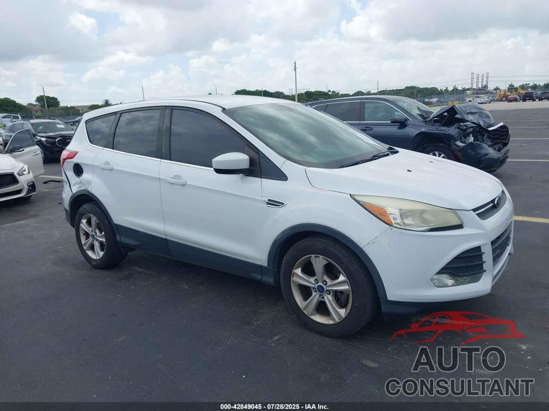 FORD ESCAPE 2014 - 1FMCU0G98EUD45407