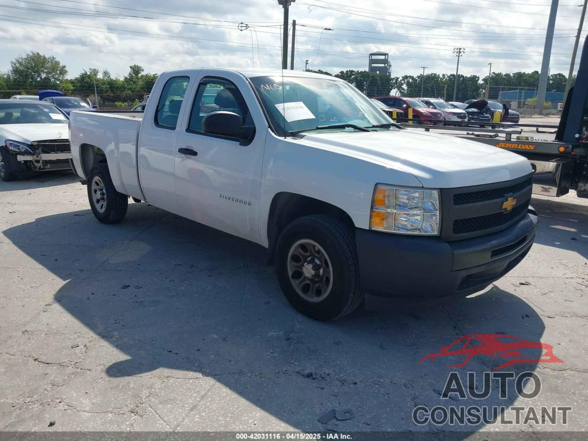 CHEVROLET SILVERADO 1500 2013 - 1GCRCPEX9DZ357711