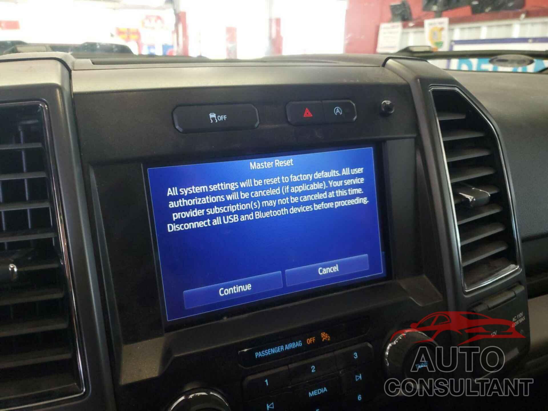 FORD F-150 2020 - 1FTFX1E42LKE97682
