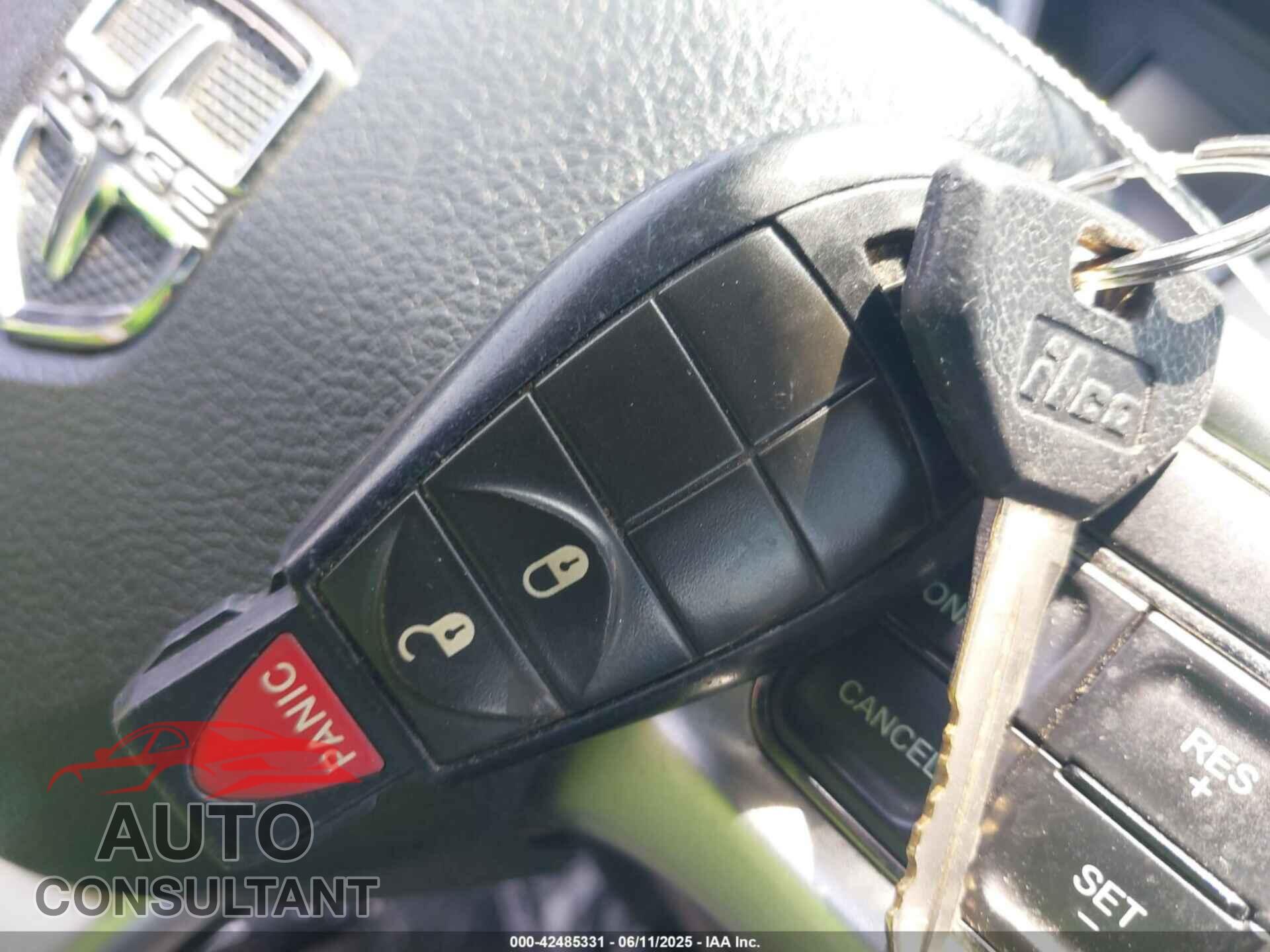 DODGE DURANGO 2013 - 1C4SDJFT3DC658033