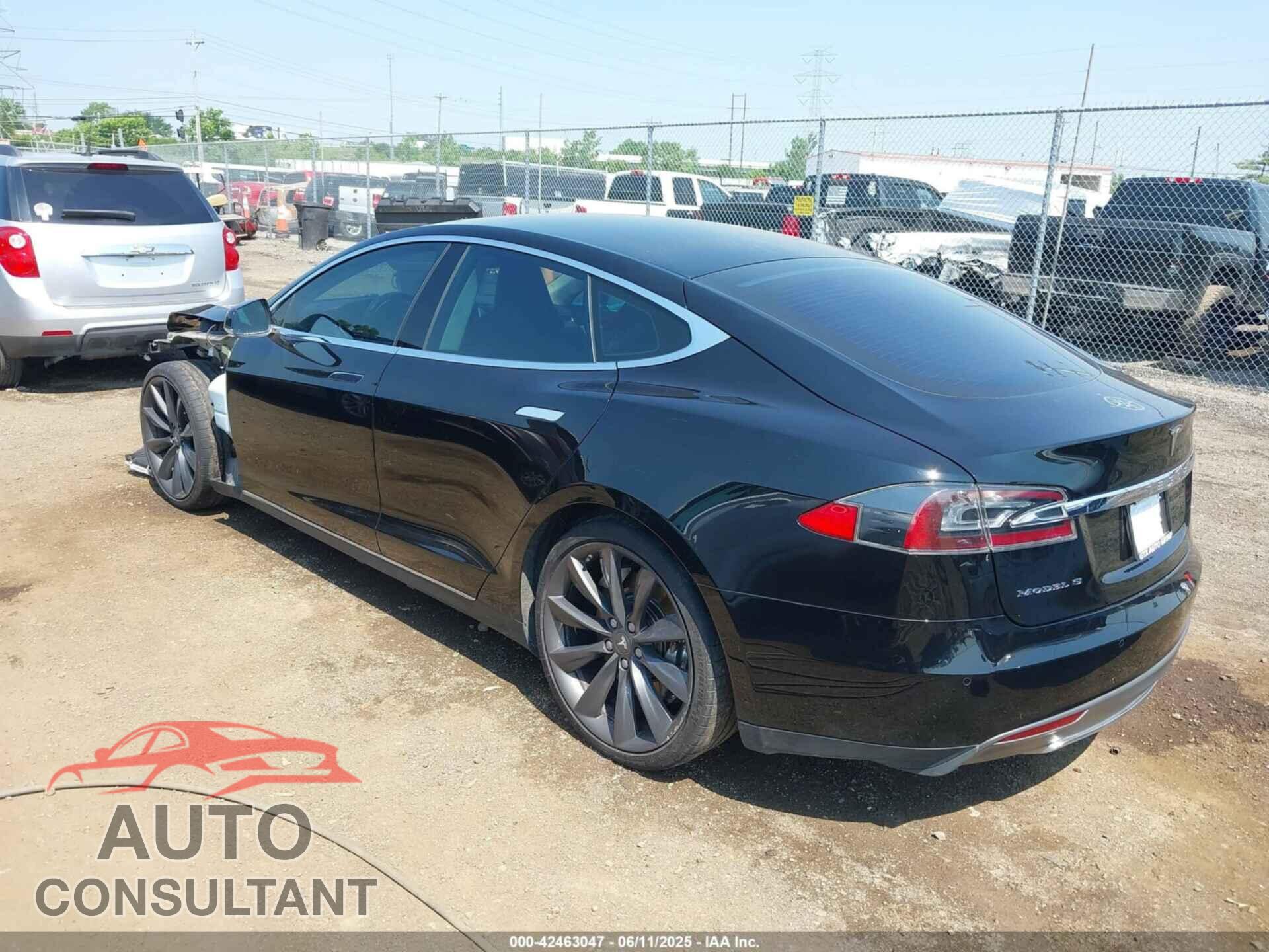 TESLA MODEL S 2013 - 5YJSA1CP5DFP25346