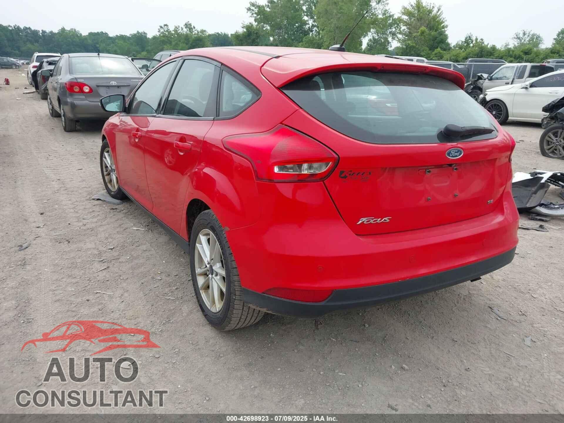 FORD FOCUS 2015 - 1FADP3K26FL376647