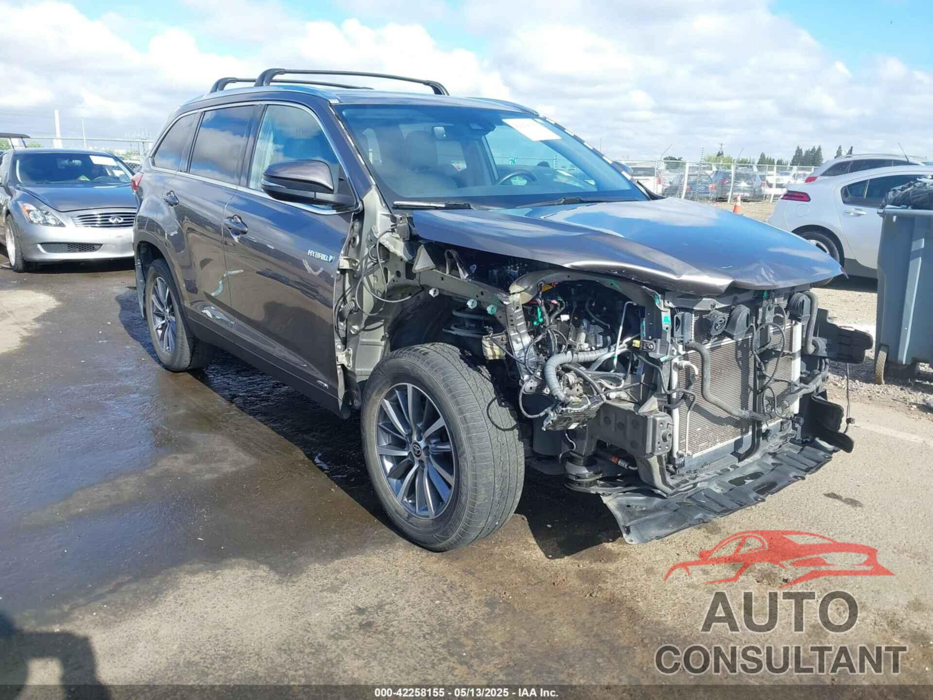 TOYOTA HIGHLANDER HYBRID 2019 - 5TDJGRFH6KS078946