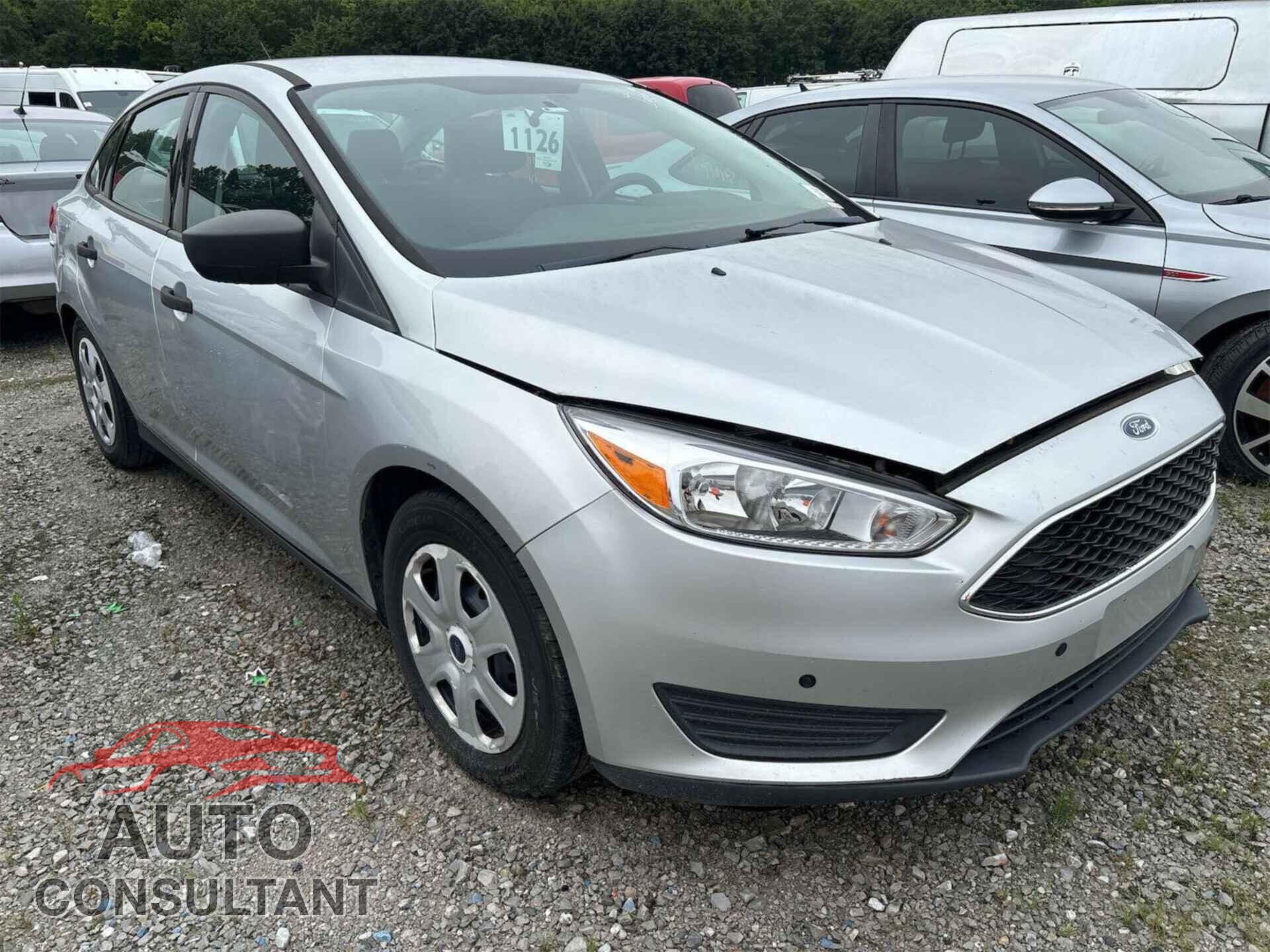 FORD FOCUS 2016 - 1FADP3E22GL366131