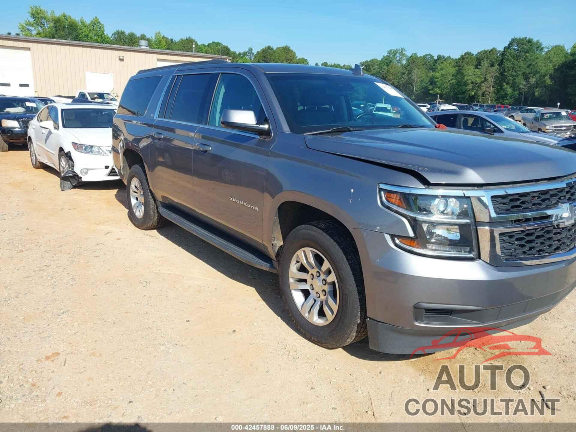 CHEVROLET SUBURBAN 2019 - 1GNSKHKC9KR161591