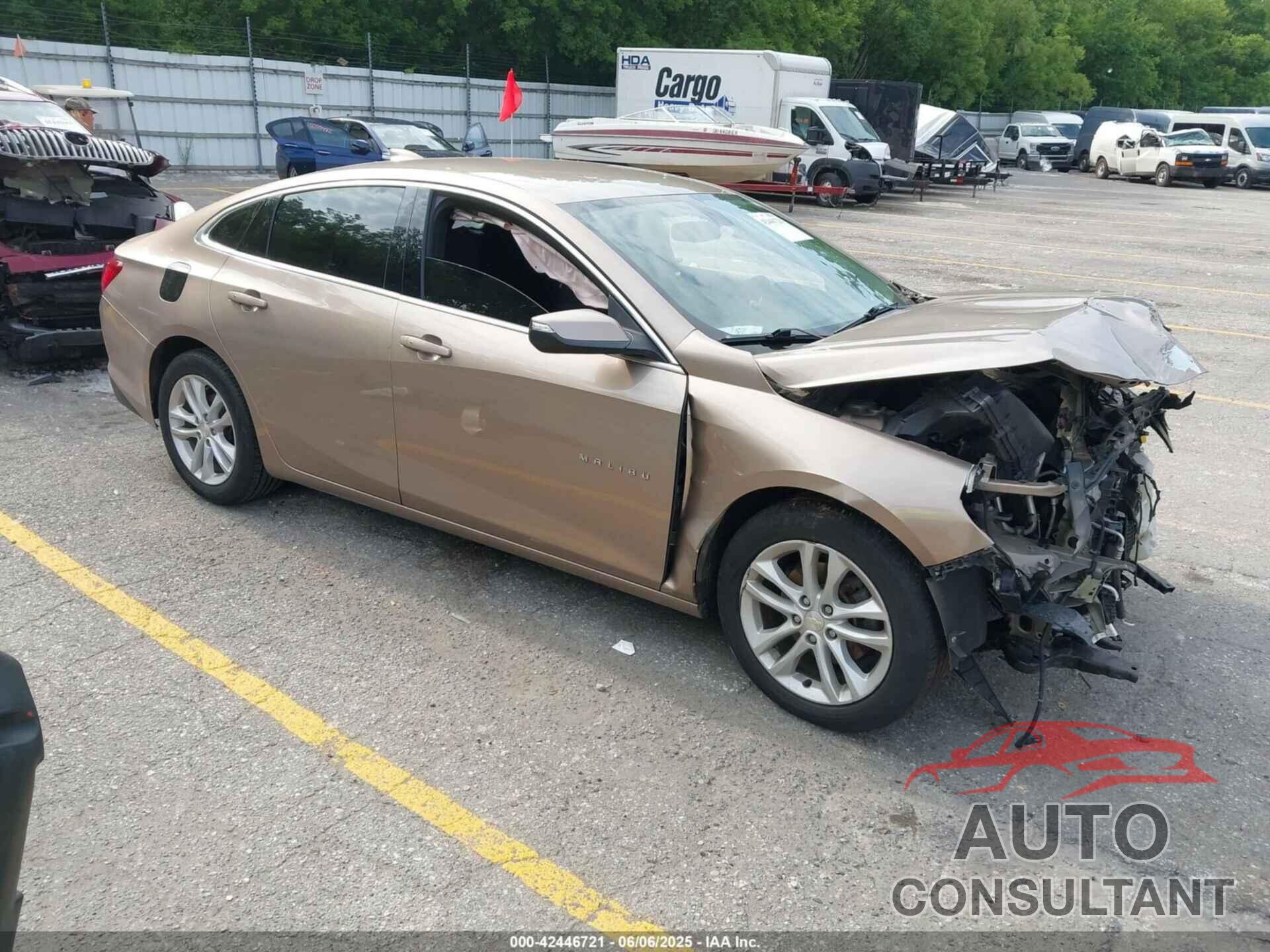CHEVROLET MALIBU 2018 - 1G1ZD5ST1JF213272