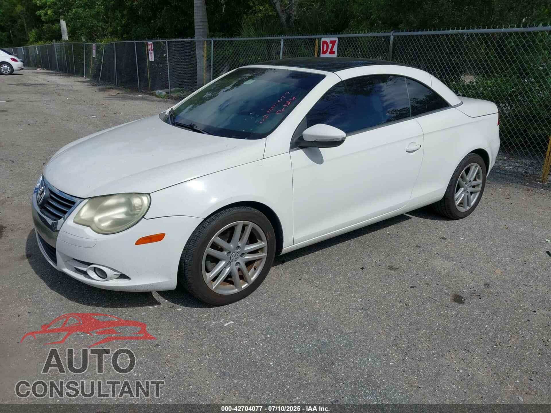 VOLKSWAGEN EOS 2010 - WVWFA7AHXAV012665
