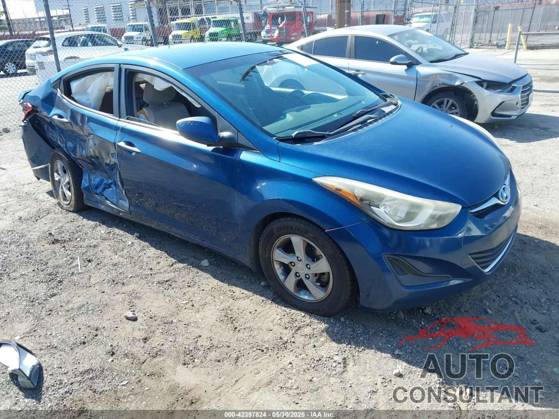 HYUNDAI ELANTRA 2015 - KMHDH4AE4FU449576