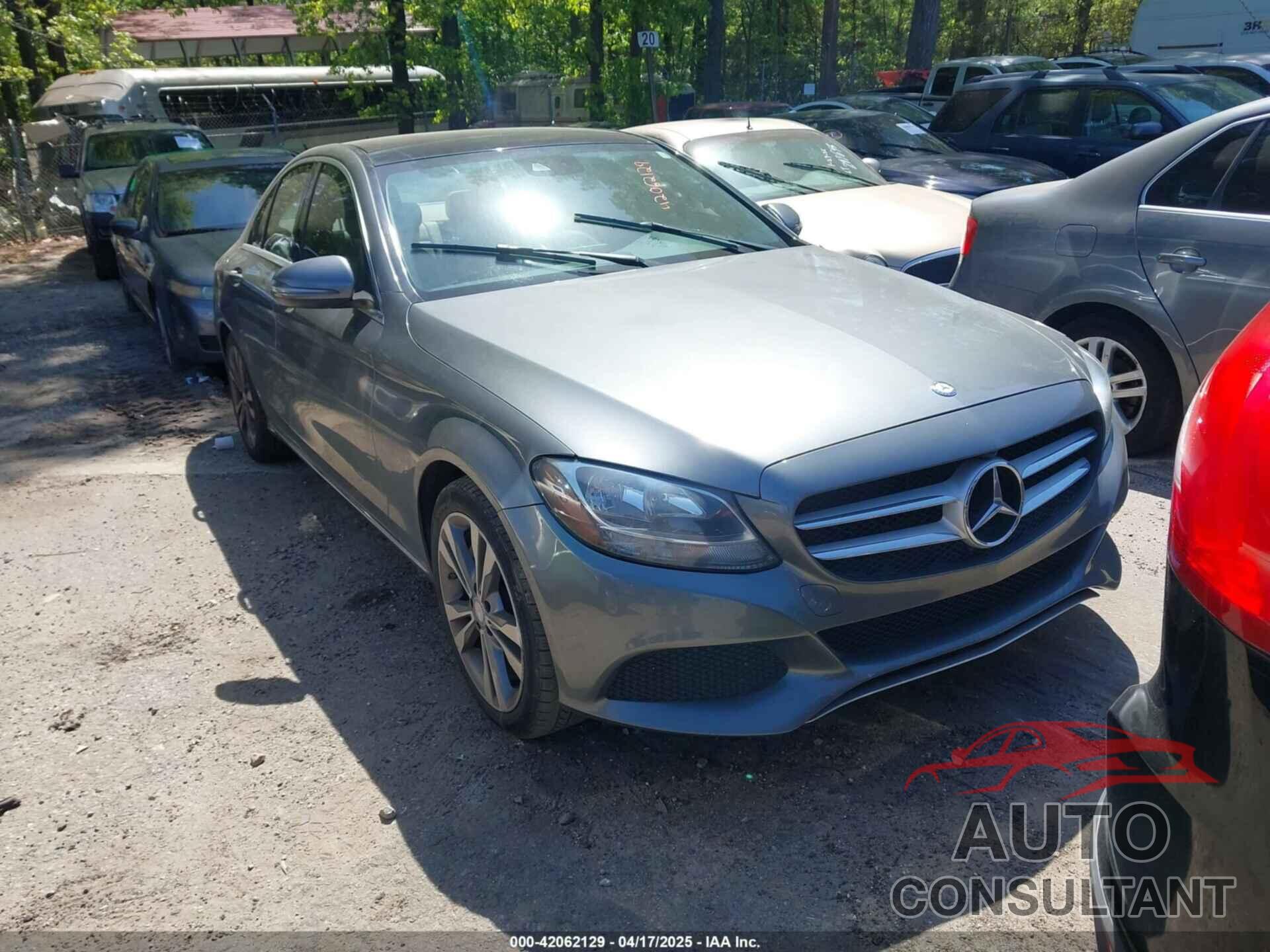 MERCEDES-BENZ C 300 2017 - 55SWF4JB7HU197874