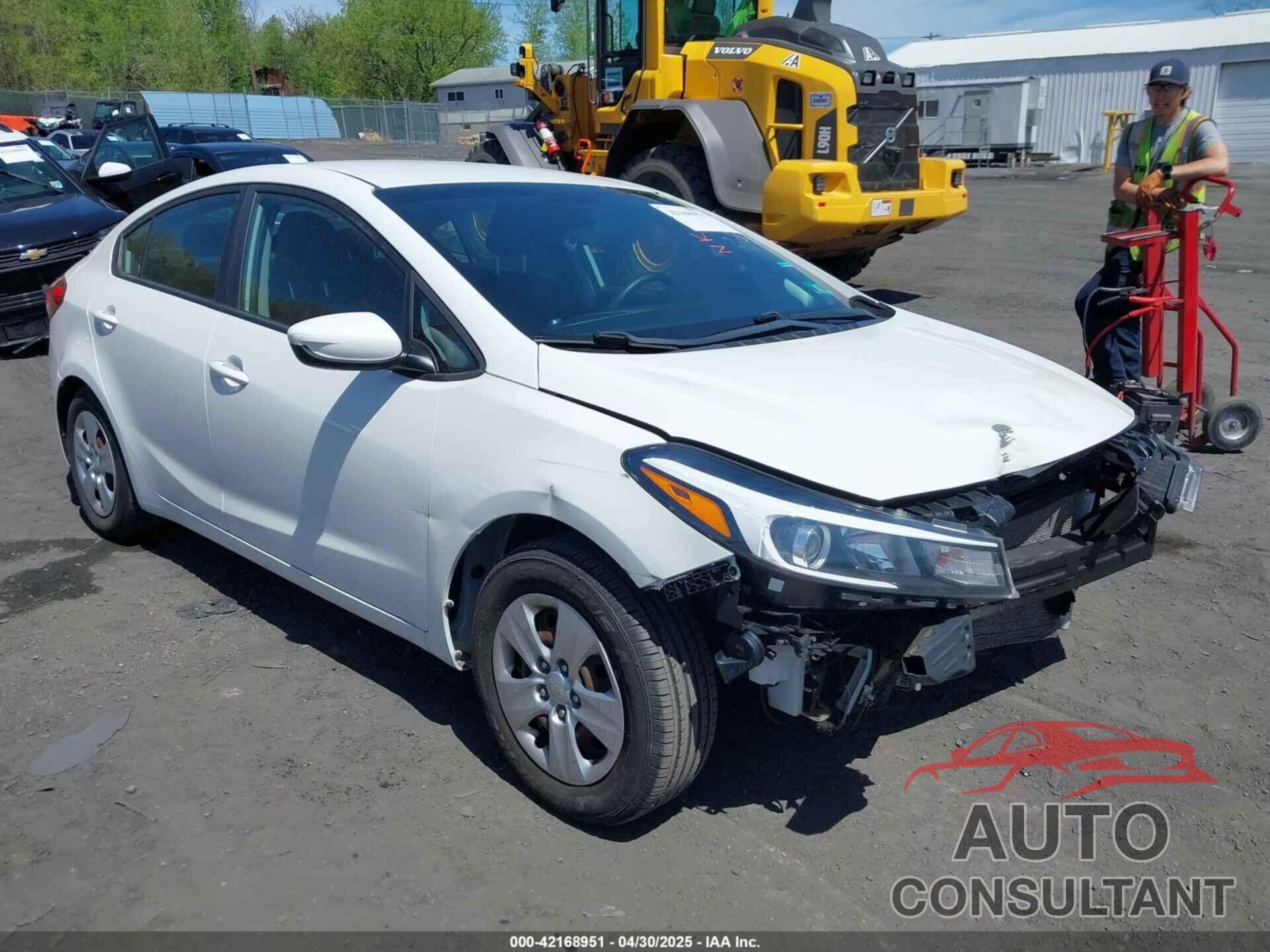 KIA FORTE 2018 - 3KPFK4A76JE236023