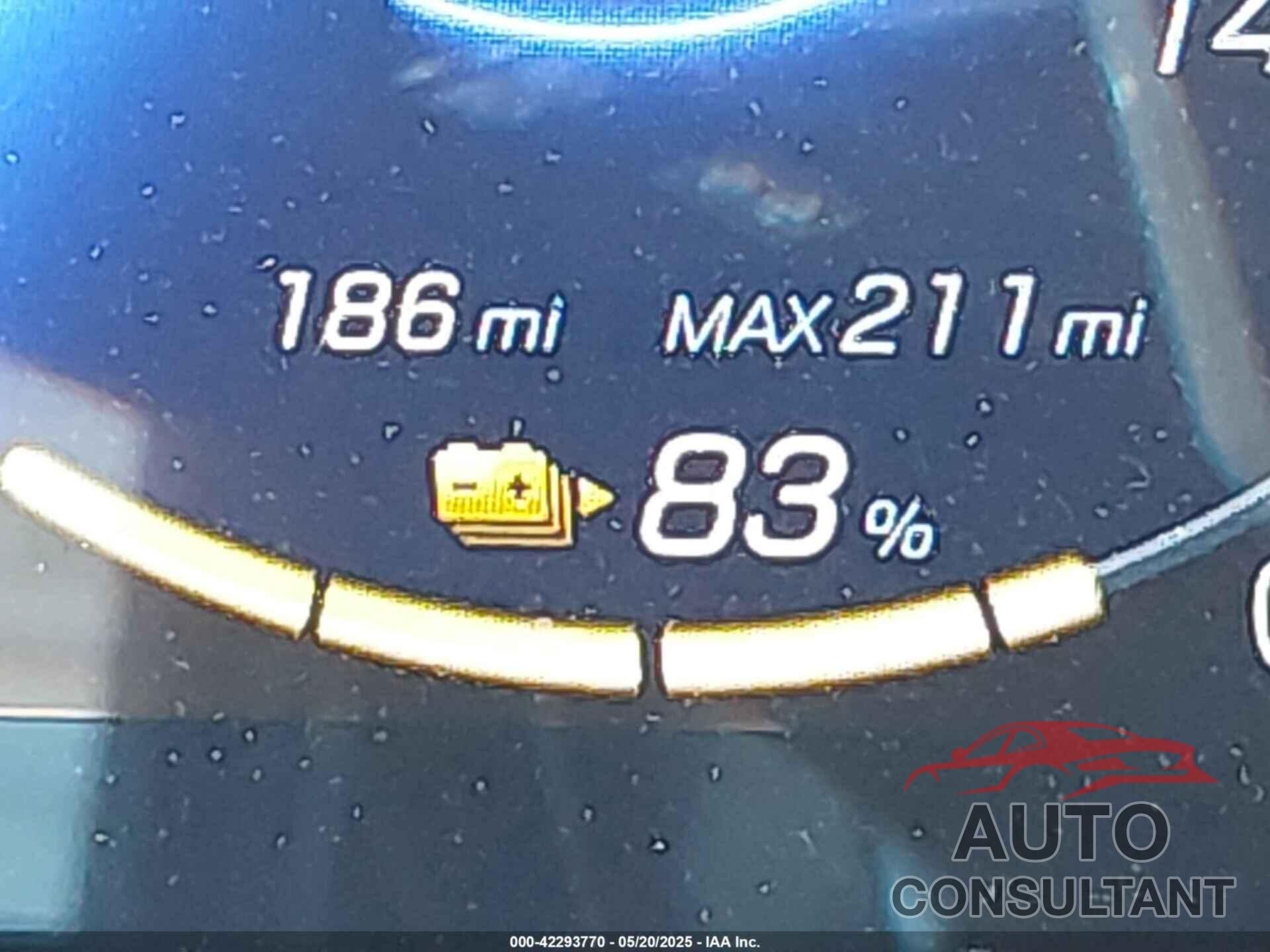 MERCEDES-BENZ EQB 300 SUV 2024 - W1N9M0KB8RN104156