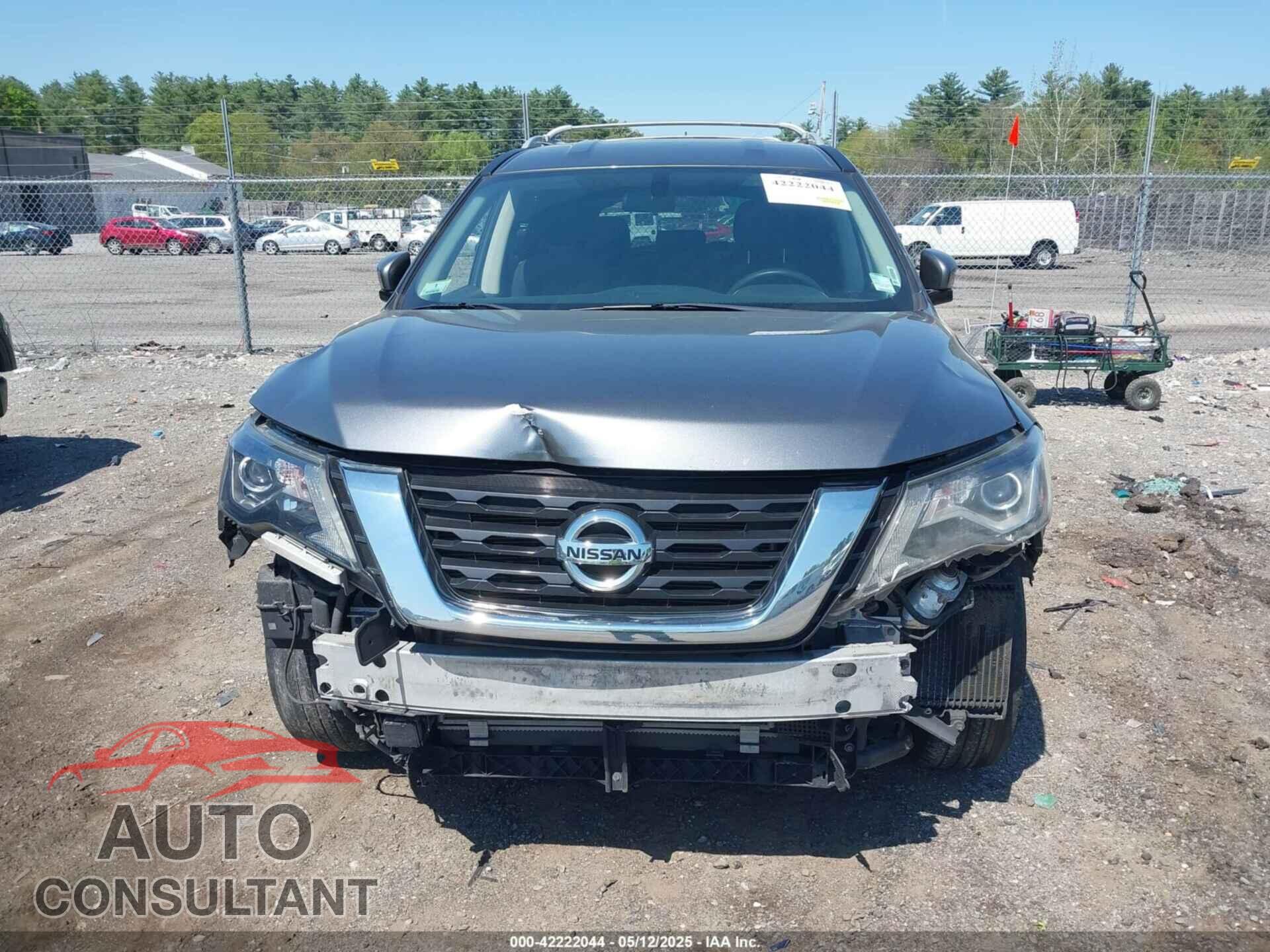 NISSAN PATHFINDER 2018 - 5N1DR2MM2JC614558