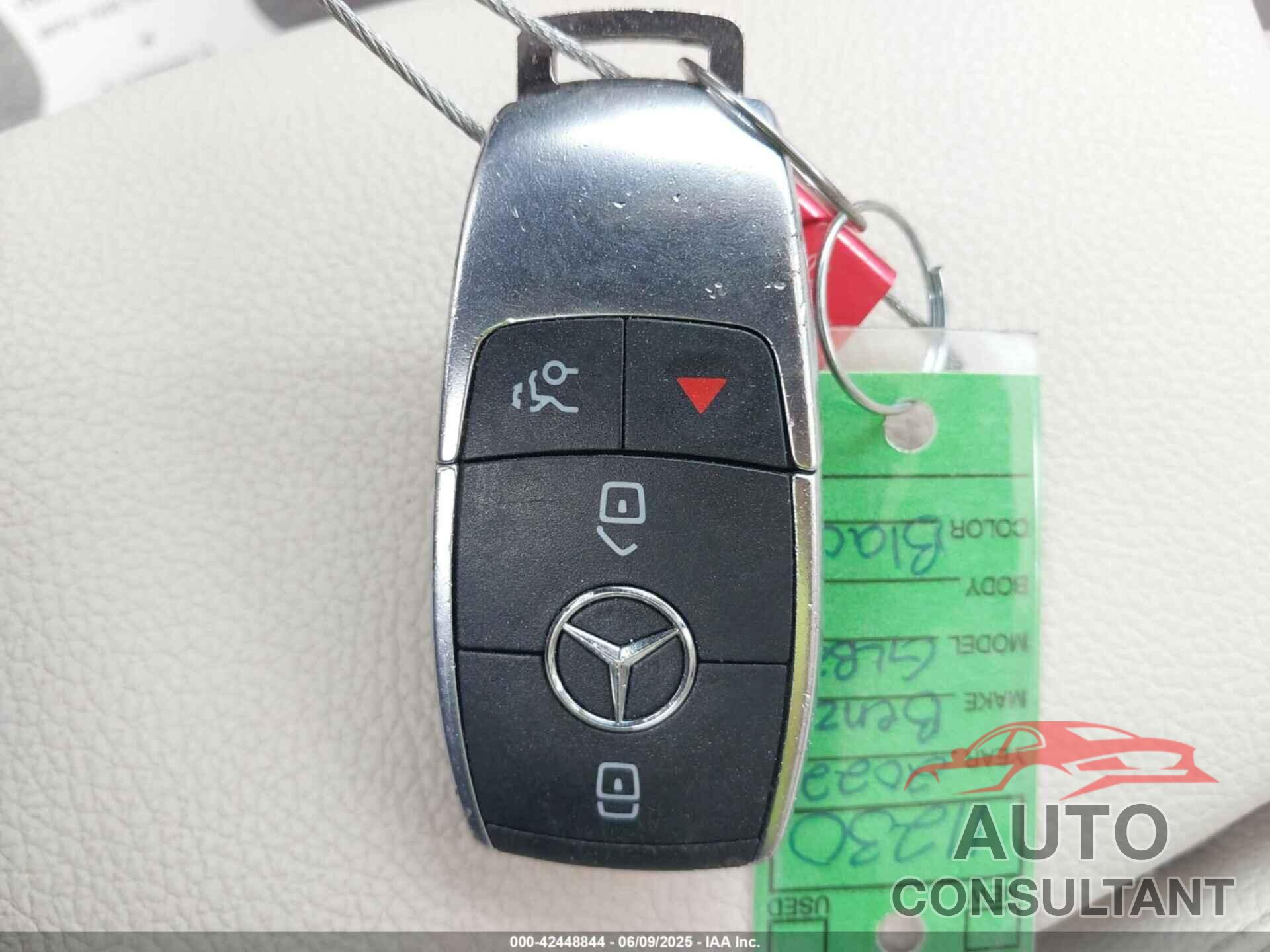 MERCEDES-BENZ GLB 250 2022 - W1N4M4GB9NW239418
