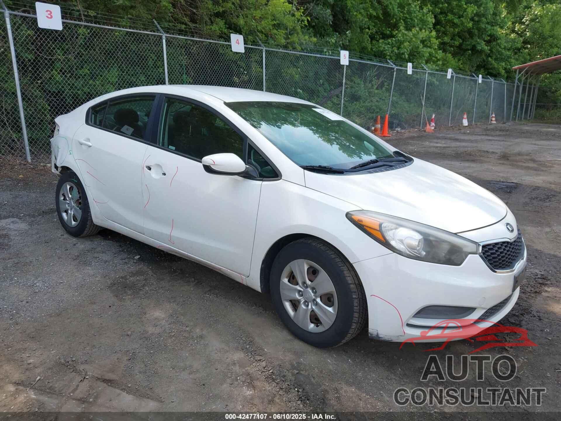 KIA FORTE 2016 - KNAFK4A62G5445929