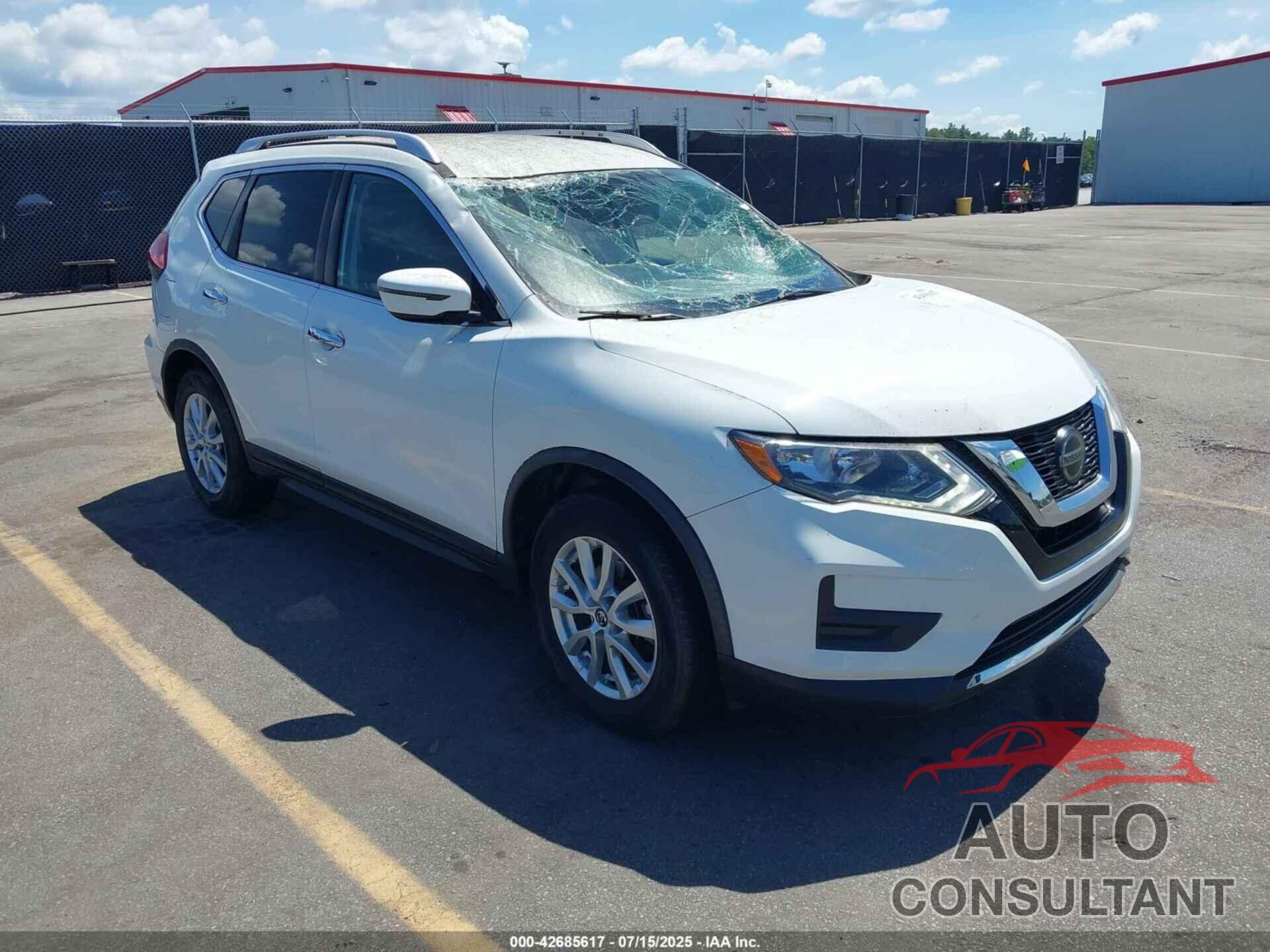 NISSAN ROGUE 2018 - KNMAT2MTXJP526012