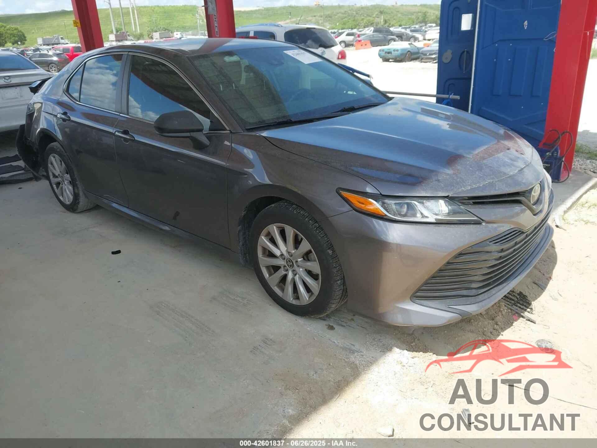 TOYOTA CAMRY 2020 - 4T1C11AK0LU953428
