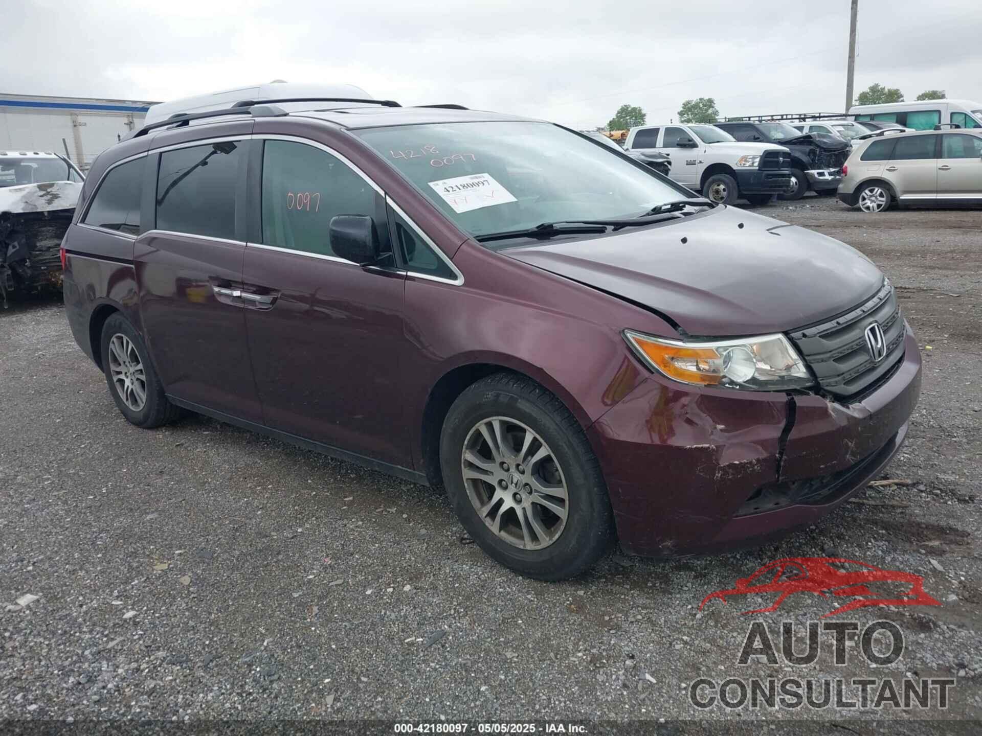 HONDA ODYSSEY 2013 - 5FNRL5H62DB080784
